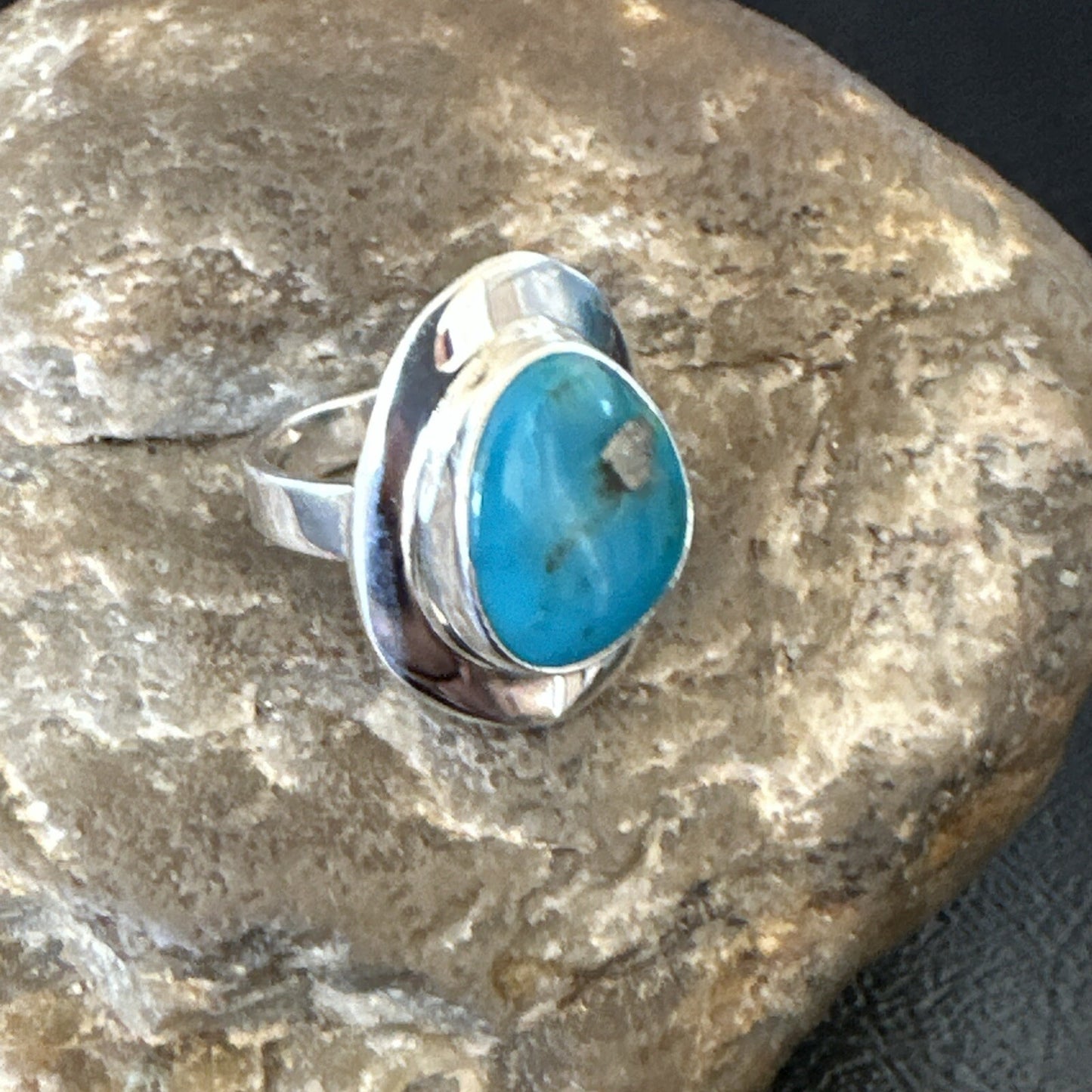 Southwestern Sterling Silver Blue Kingman Turquoise Ring Size 6 18534