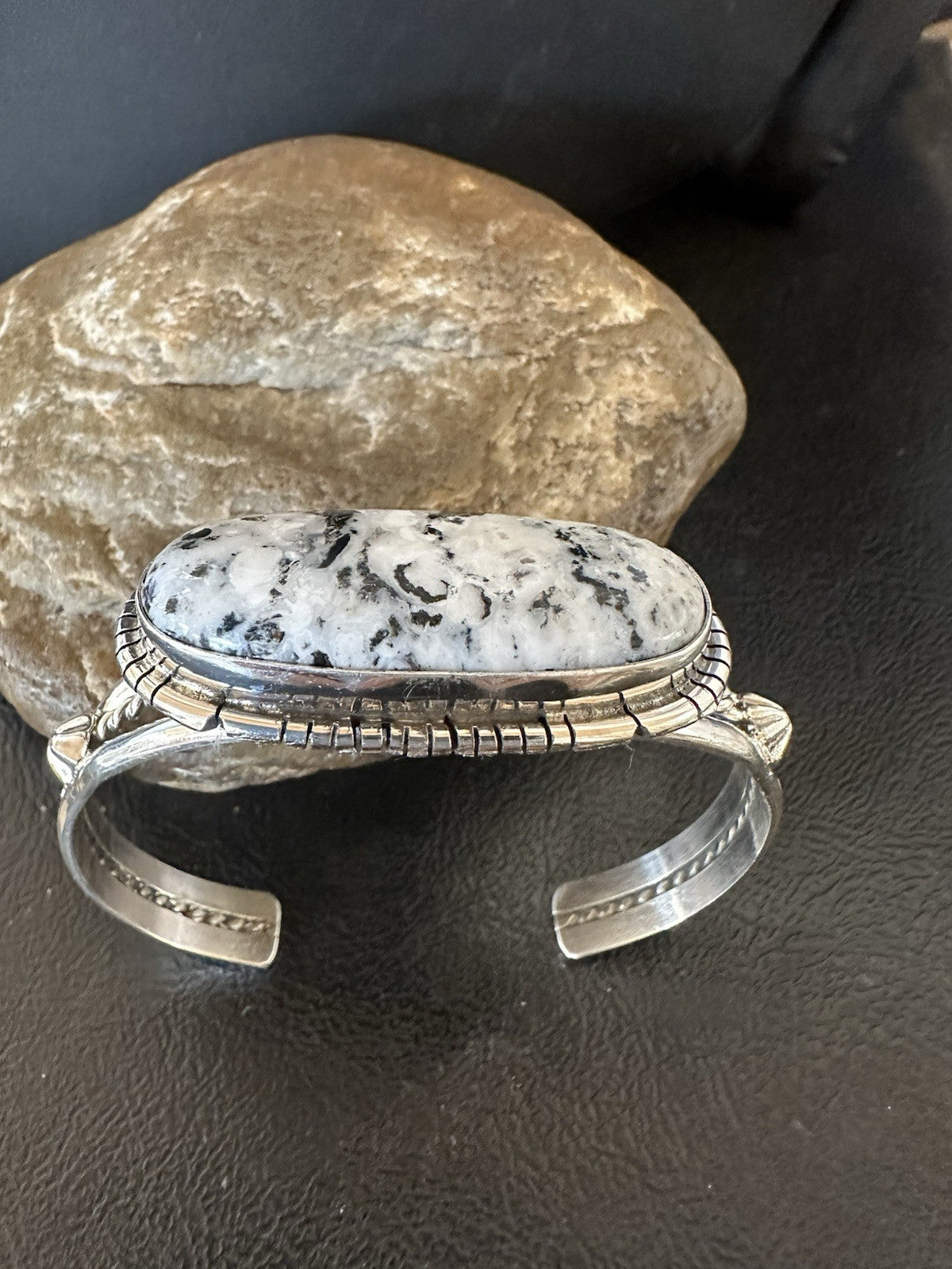 White Buffalo Turquoise Navajo Sterling Silver Cuff Bracelet 7.25" 19393