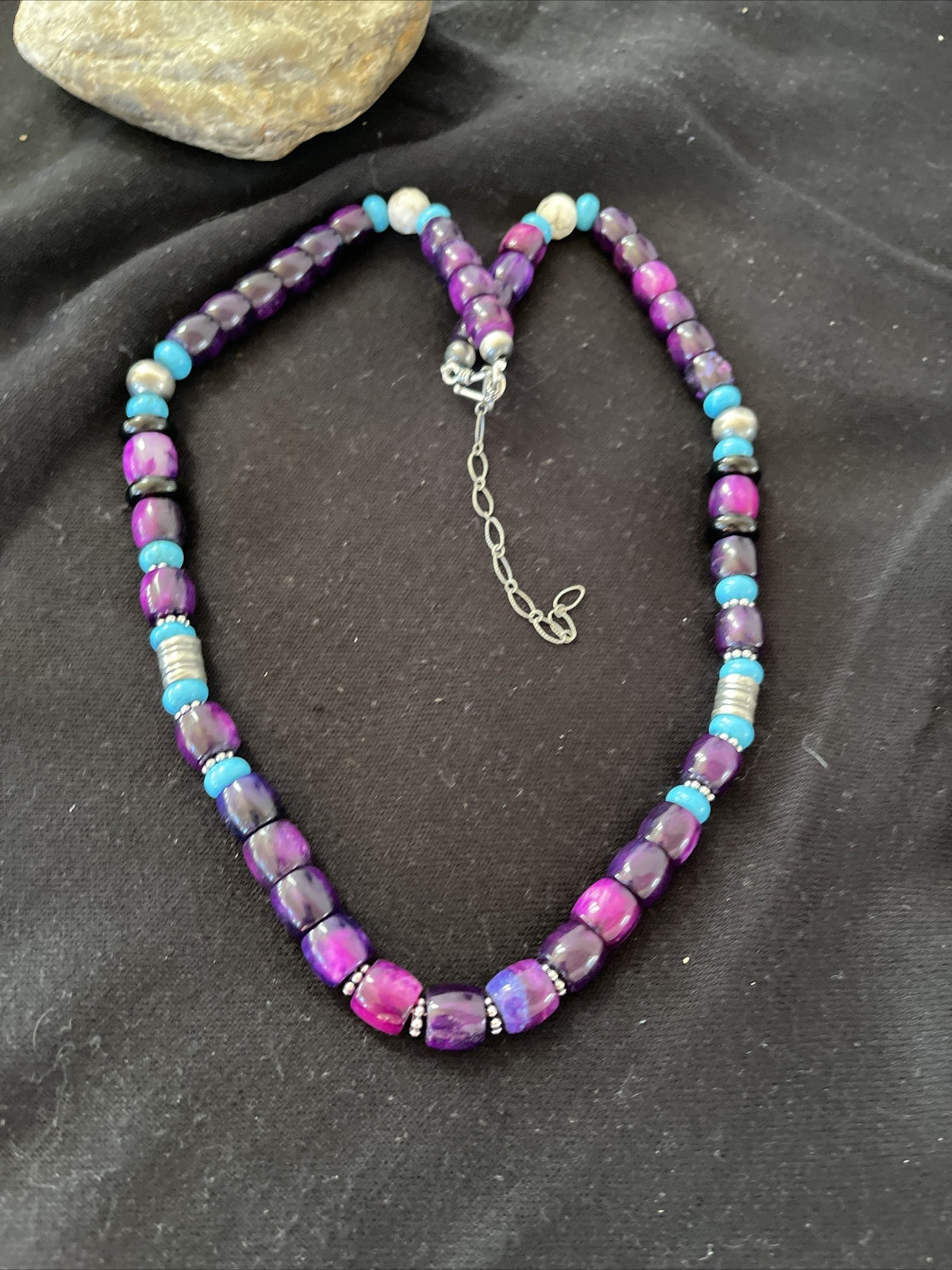 Purple Stone & Turquoise Indian Navajo Pearls Sterling Silver Necklace 01054