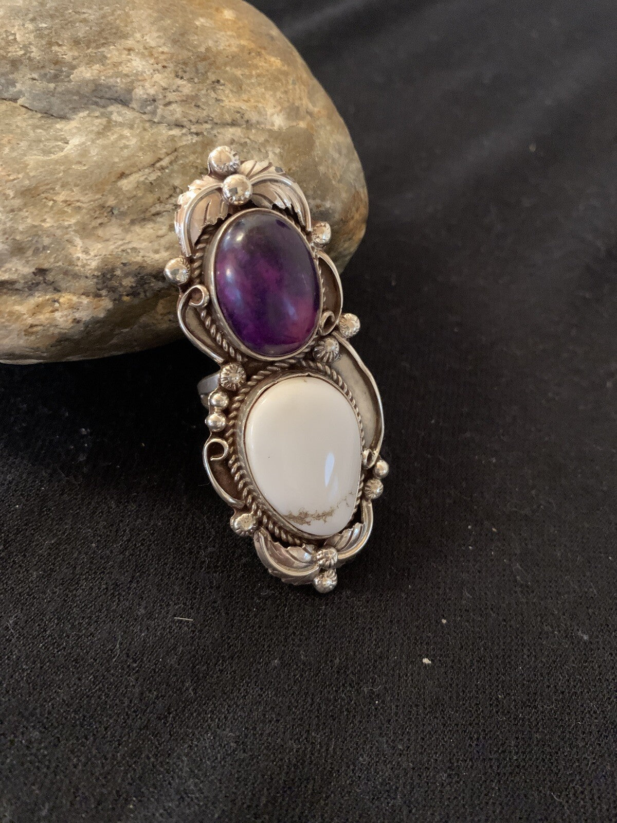 Southwestern Sterling Silver White Buffalo Purple Stone Ring Sz 8.5 00399