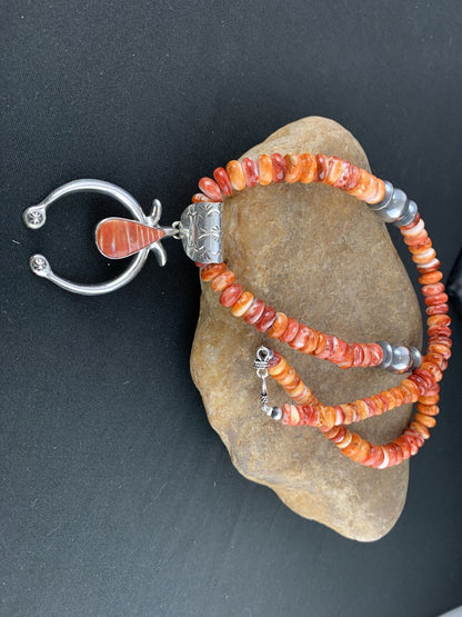Spiny Oyster Naja Pendant Navajo Sterling Silver Necklace 00236