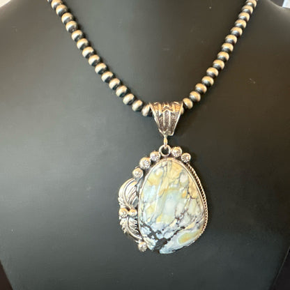 White Buffalo Turquoise Pendant Navajo Pearls Sterling Silver Necklace 19342