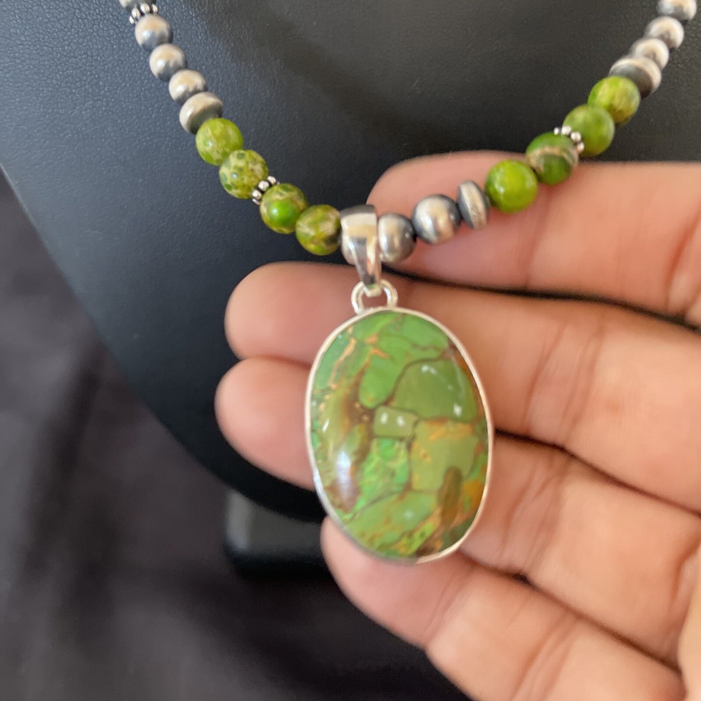 Women Green Mohave Turquoise Pendant Sterling Silver Beads Necklace 10311