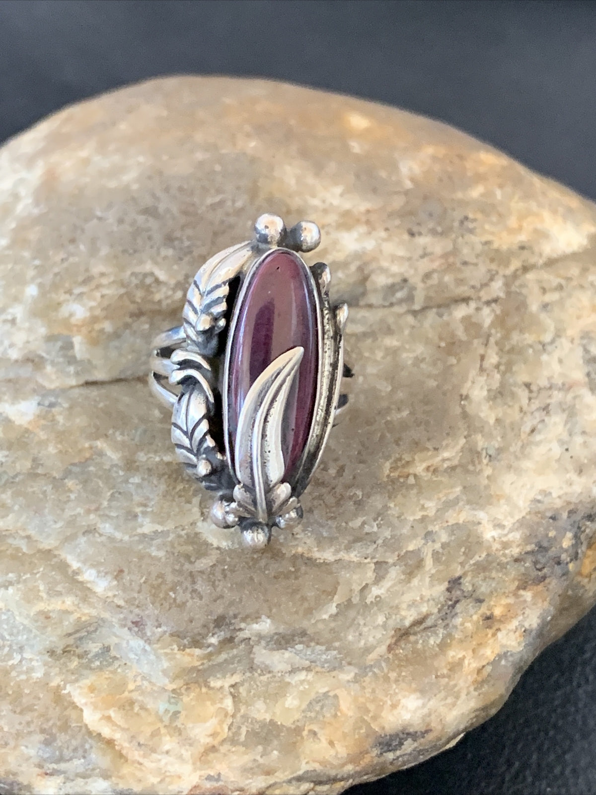 Womens Purple Spiny Oyster Navajo Sterling Silver Ring Size 5.5 03478