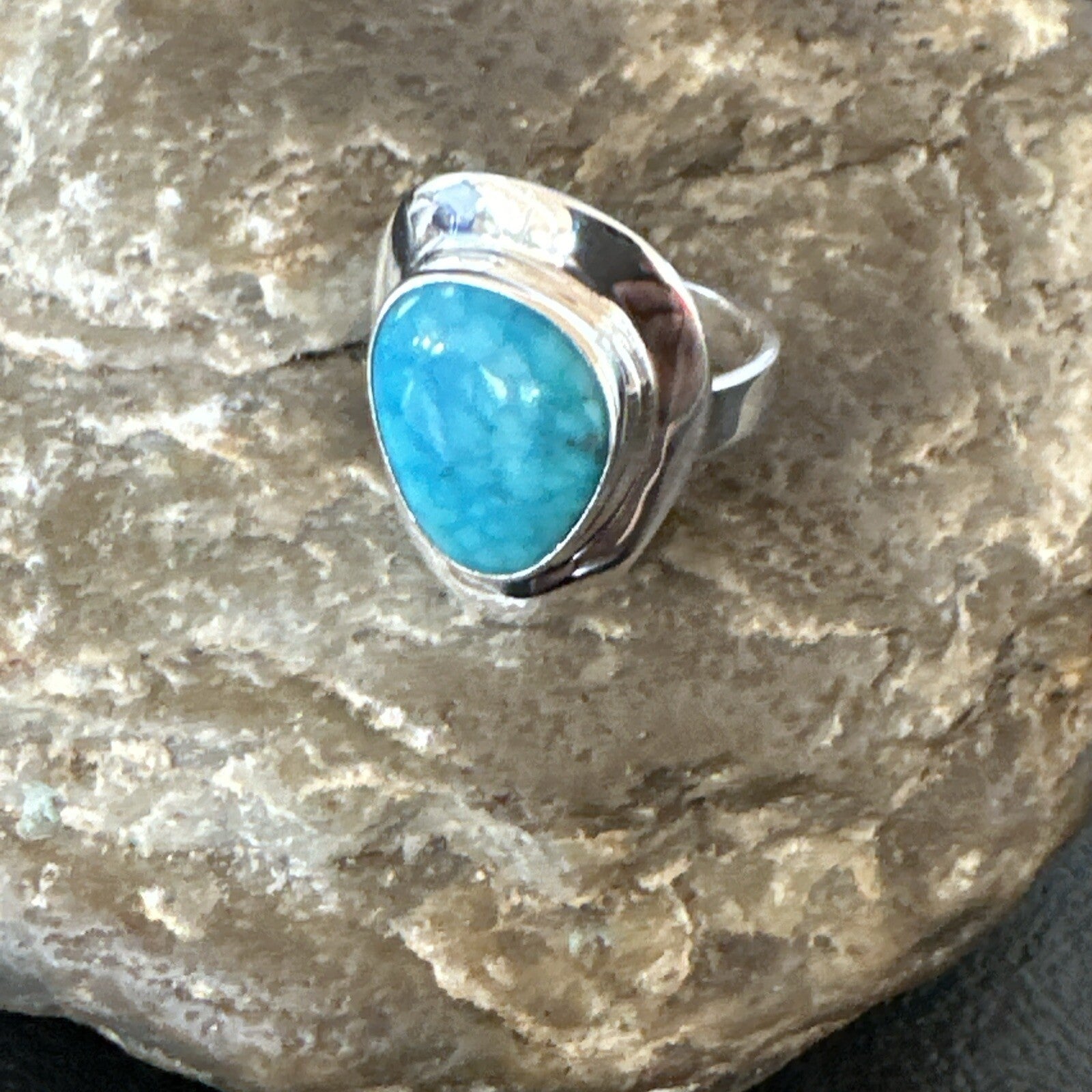 Southwestern Sterling Silver Blue Kingman Turquoise Ring Size 6 18533