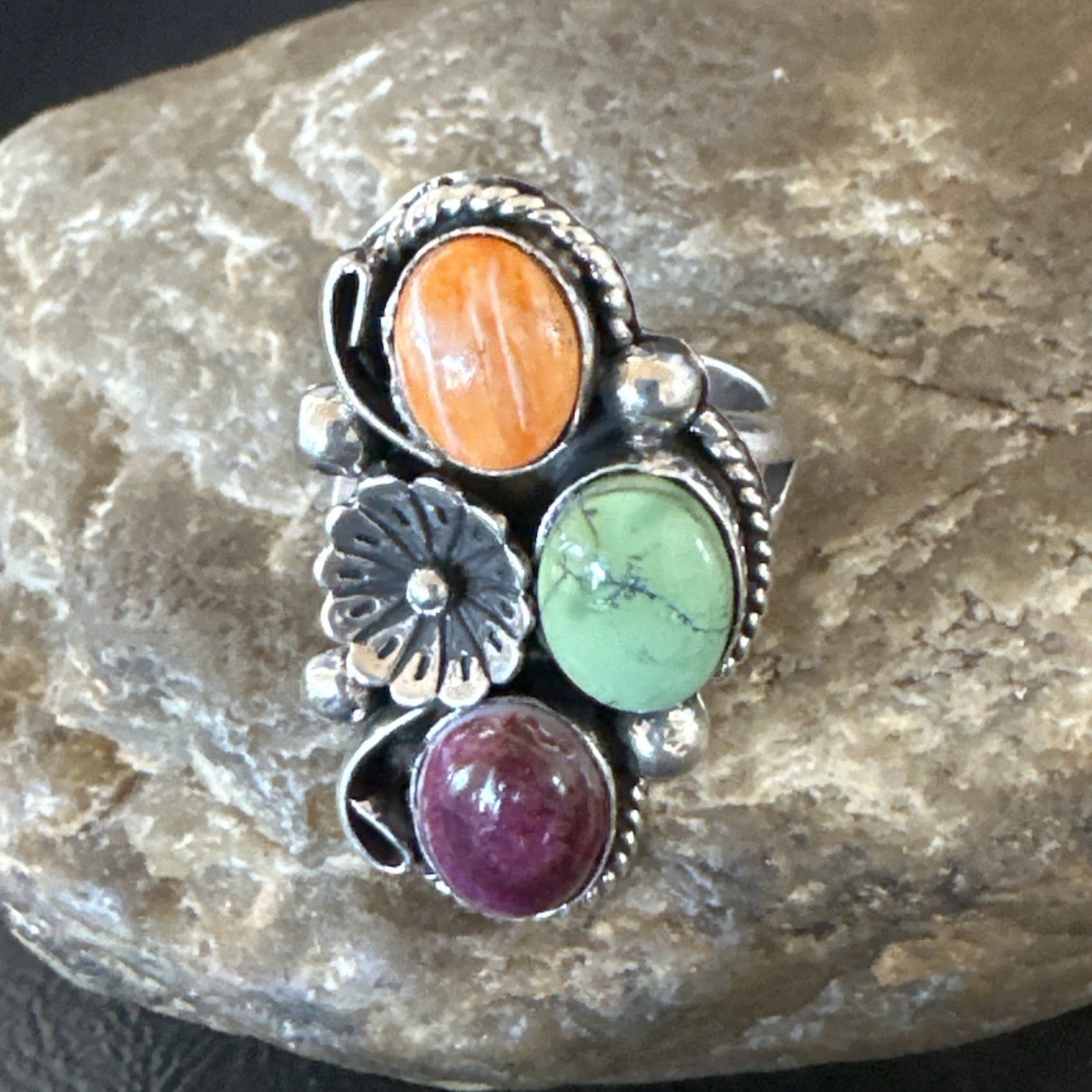 Multicolor Ring Turquoise Spiny Navajo Sterling Silver Cluster Size 7 19179