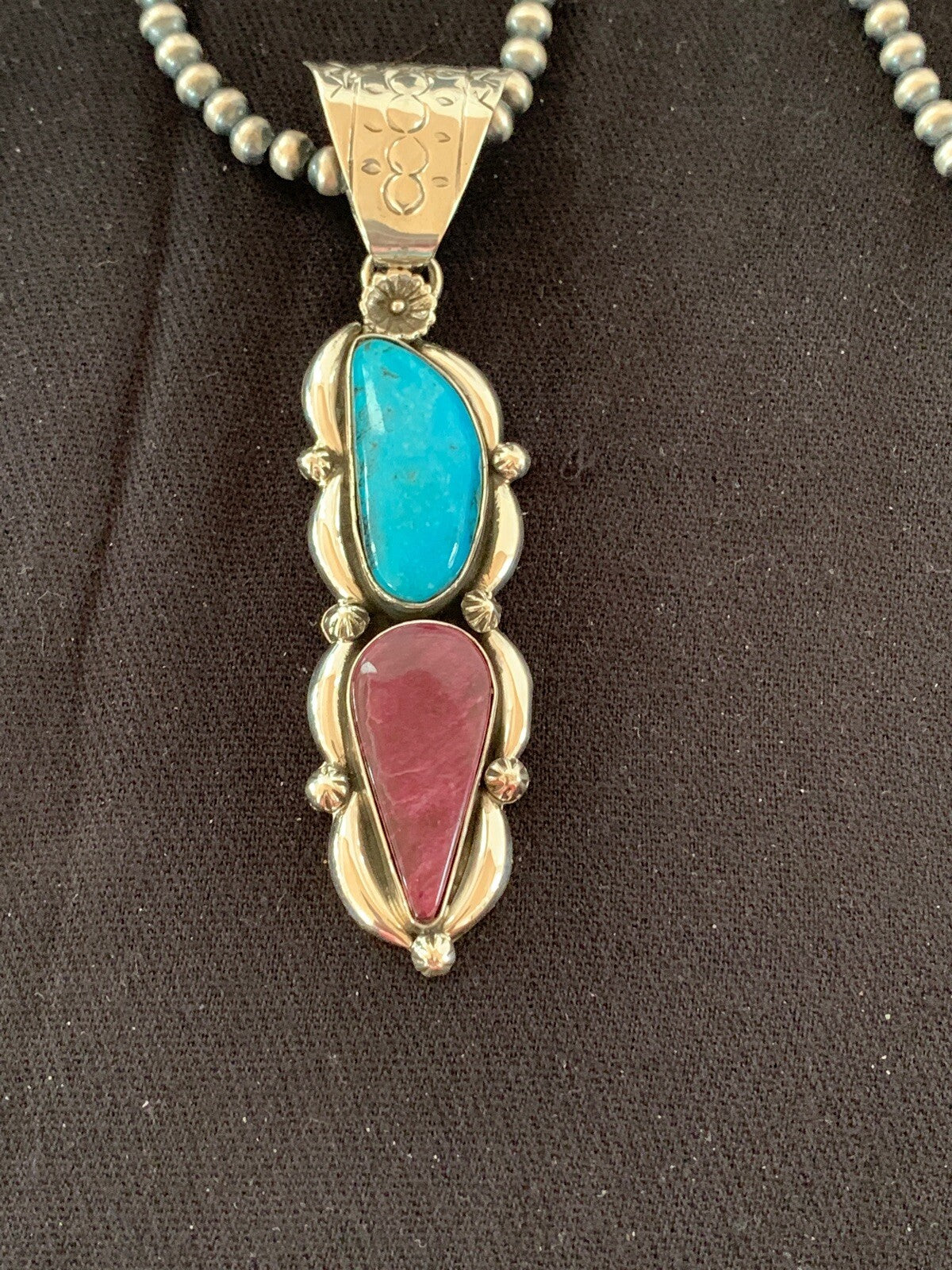 Kingman Turquoise & Spiny Oyster Pendant Navajo Sterling Silver Necklace 04576