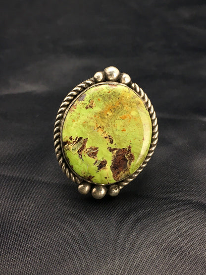 Green Gaspeite Navajo Sterling Silver Ring Size 8.25 02593