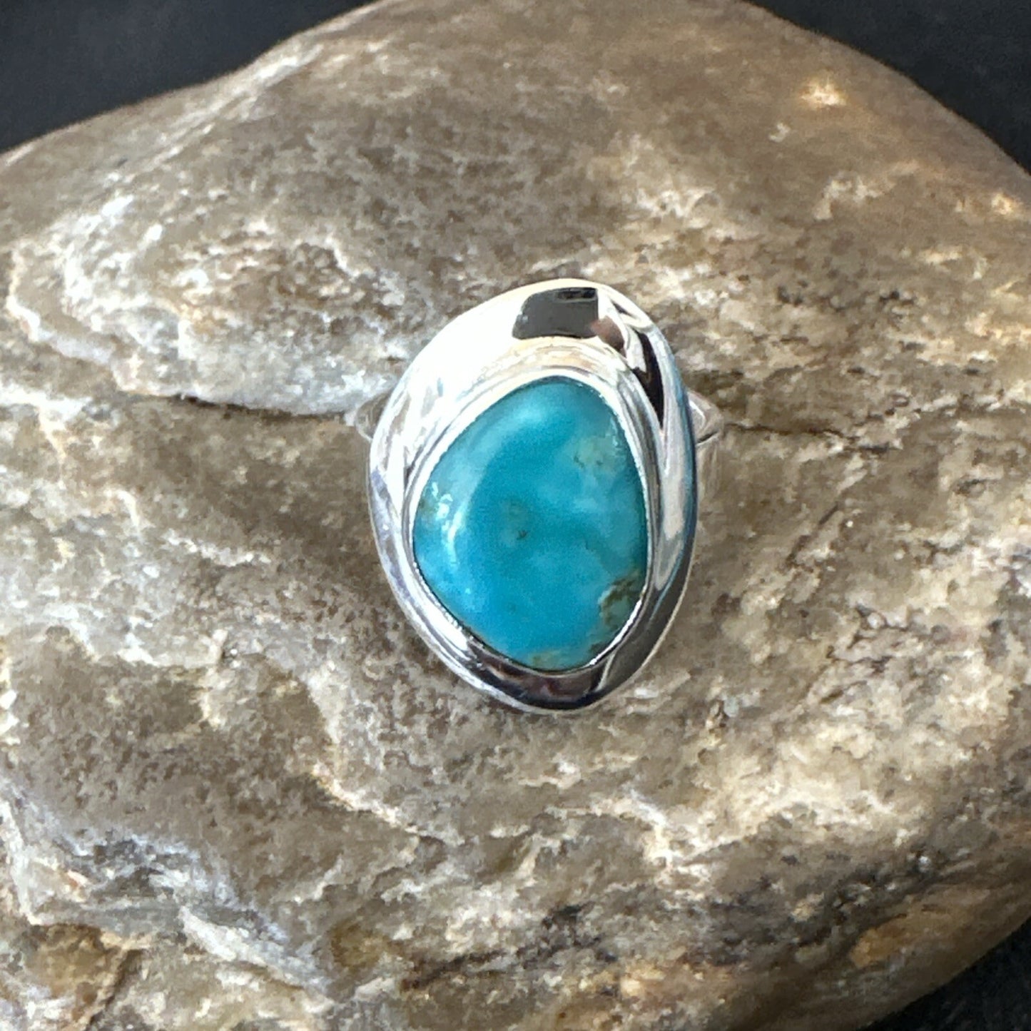 Southwestern Sterling Silver Blue Kingman Turquoise Ring Size 6 18535