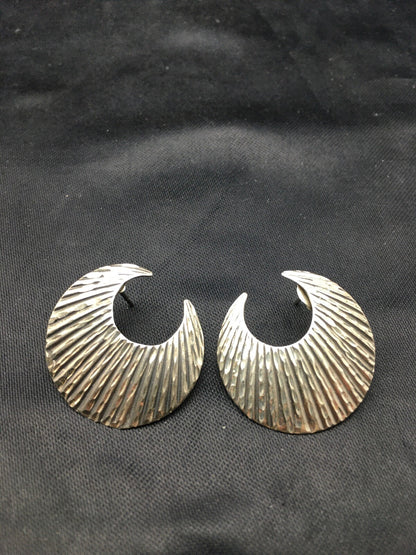 Crescent Indian Navajo Sterling Silver Stud Earrings 1" 04487