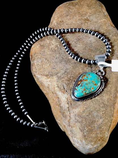 Green Turquoise #8 Pendant Navajo Pearls Sterling Silver Necklace 08678