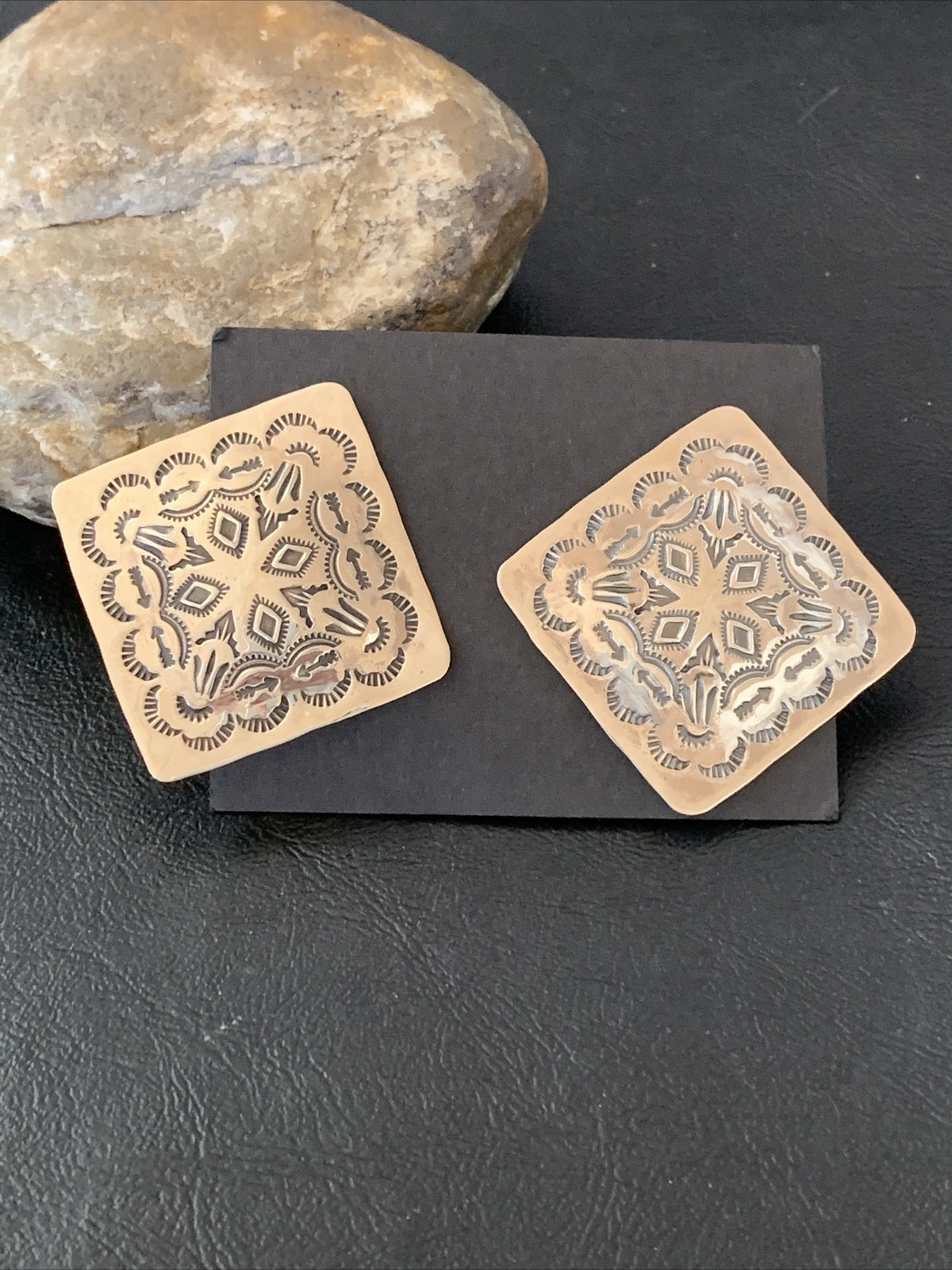 Native American Womens Navajo Sterling Silver Stamped Handmade Earrings M