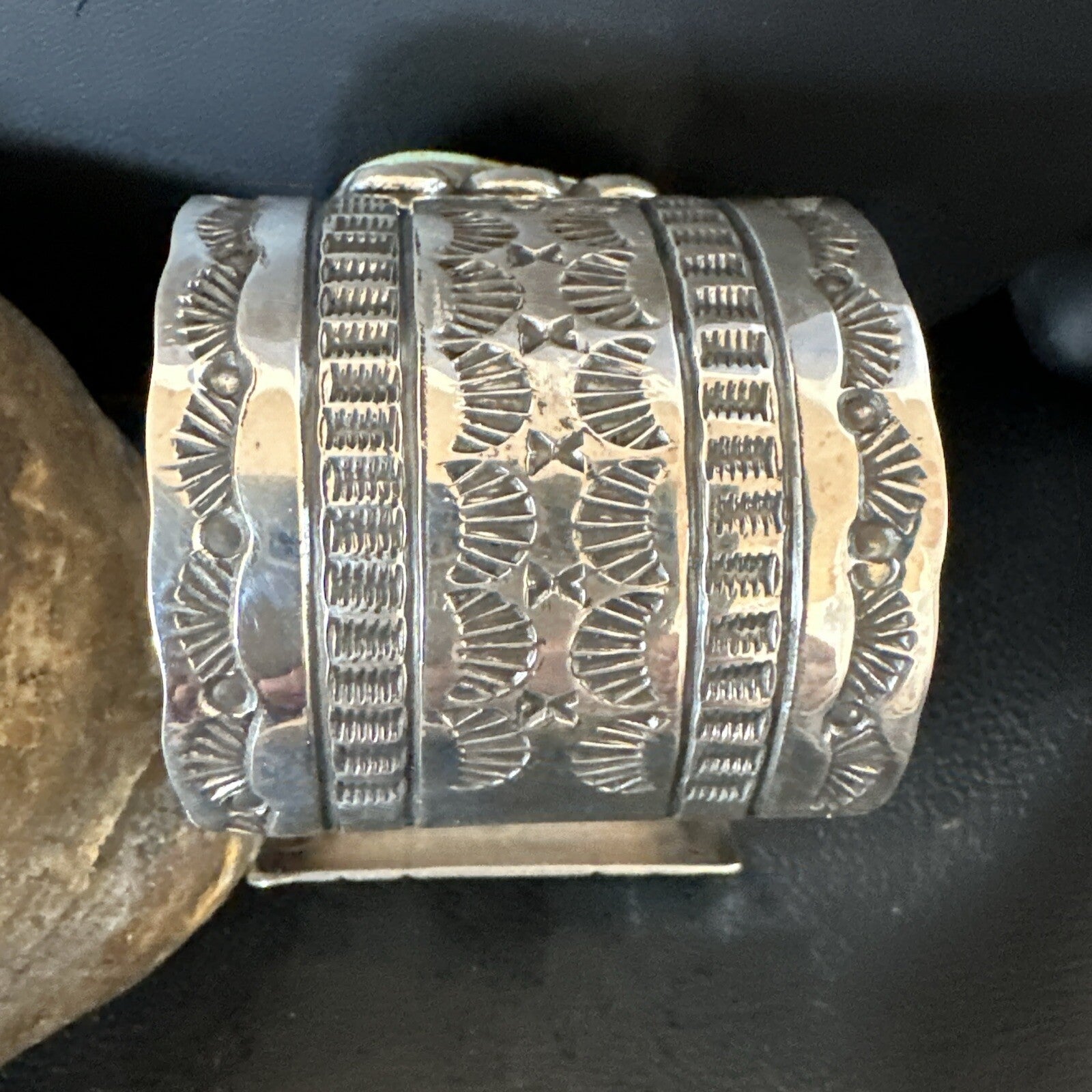 Navajo Women Green Royston Turquoise Stamped Sterling Silver Cuff Bracelet 17947