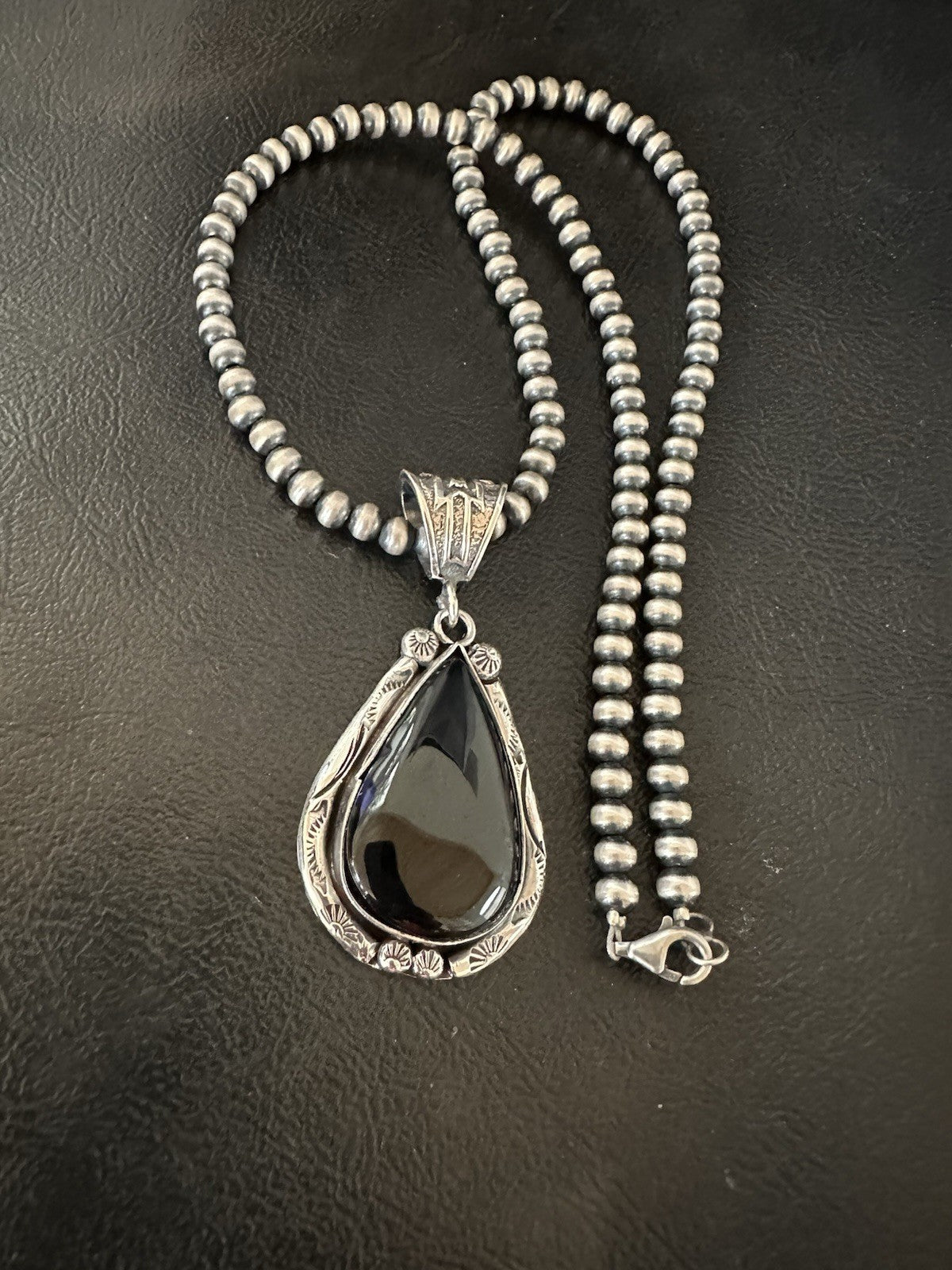 Black Onyx Pendant Navajo Pearls Sterling Silver Necklace 19386