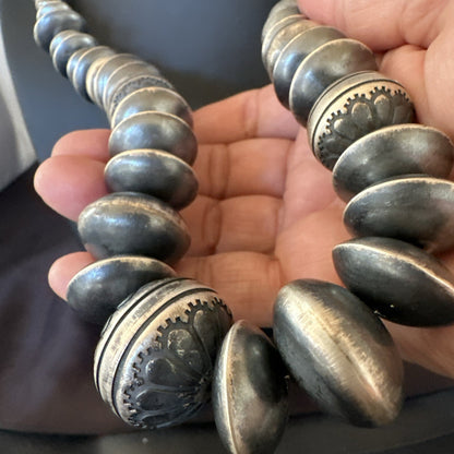 Handmade Bench Navajo Pearls Sterling Silver Bead Necklace 25” 18176