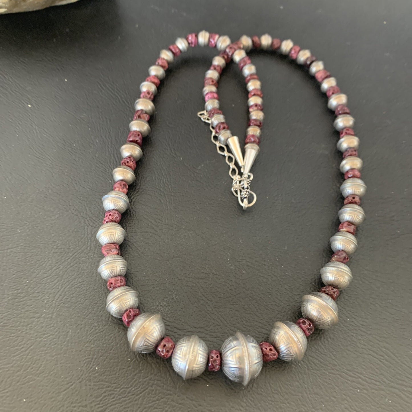 Purple Spiny Oyster Navajo Pearls Sterling Silver Bead Necklace 95507