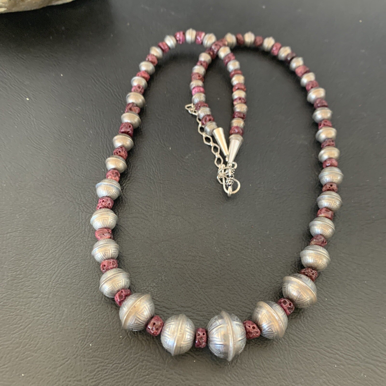 Purple Spiny Oyster Navajo Pearls Sterling Silver Bead Necklace 95507
