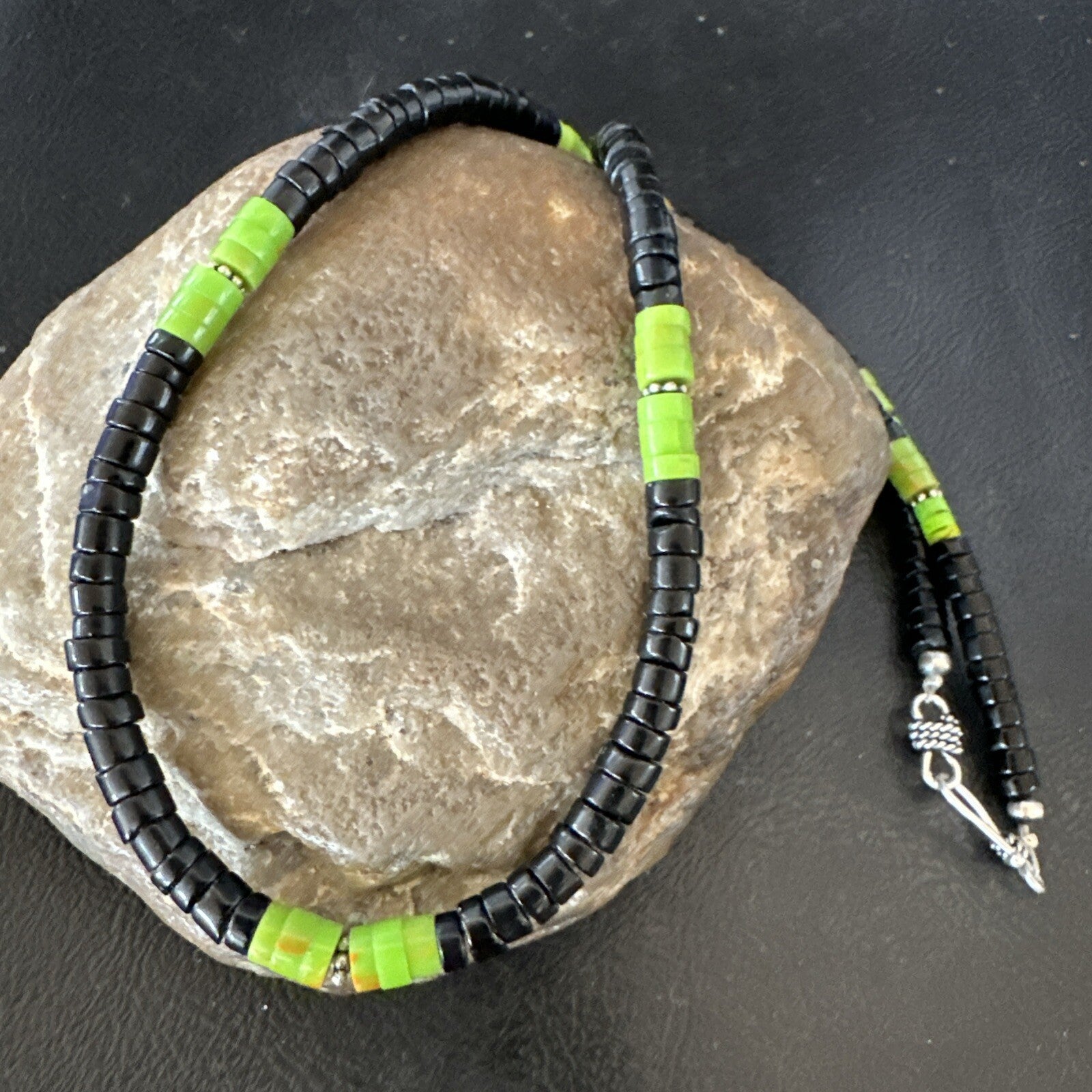 Mens Green Gaspeite Onyx Heishi Southwestern Sterling Silver Necklace 19” 18713