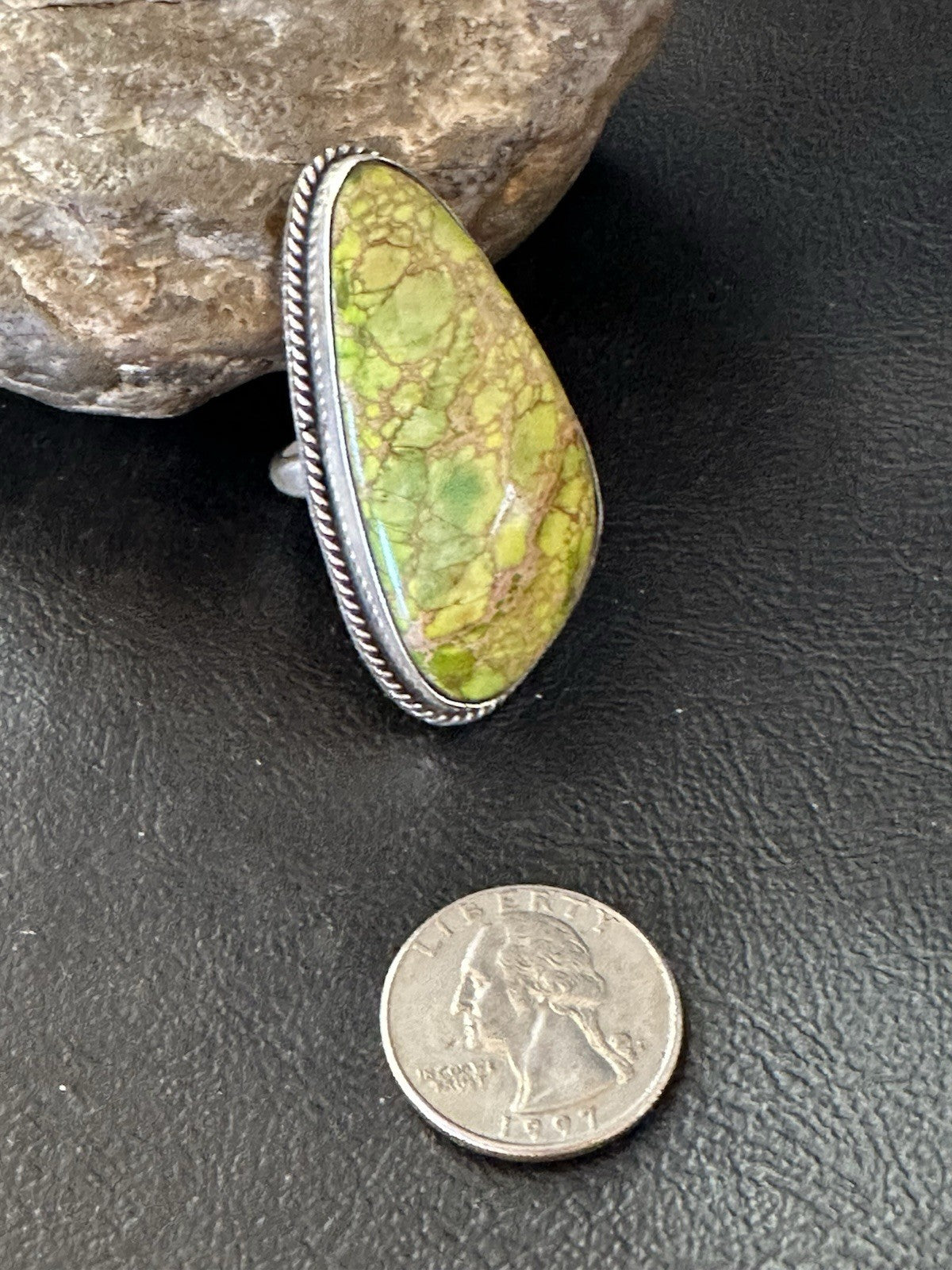 Native Green Mohave Turquoise Navajo Sterling Silver Ring Size 9.5 19776