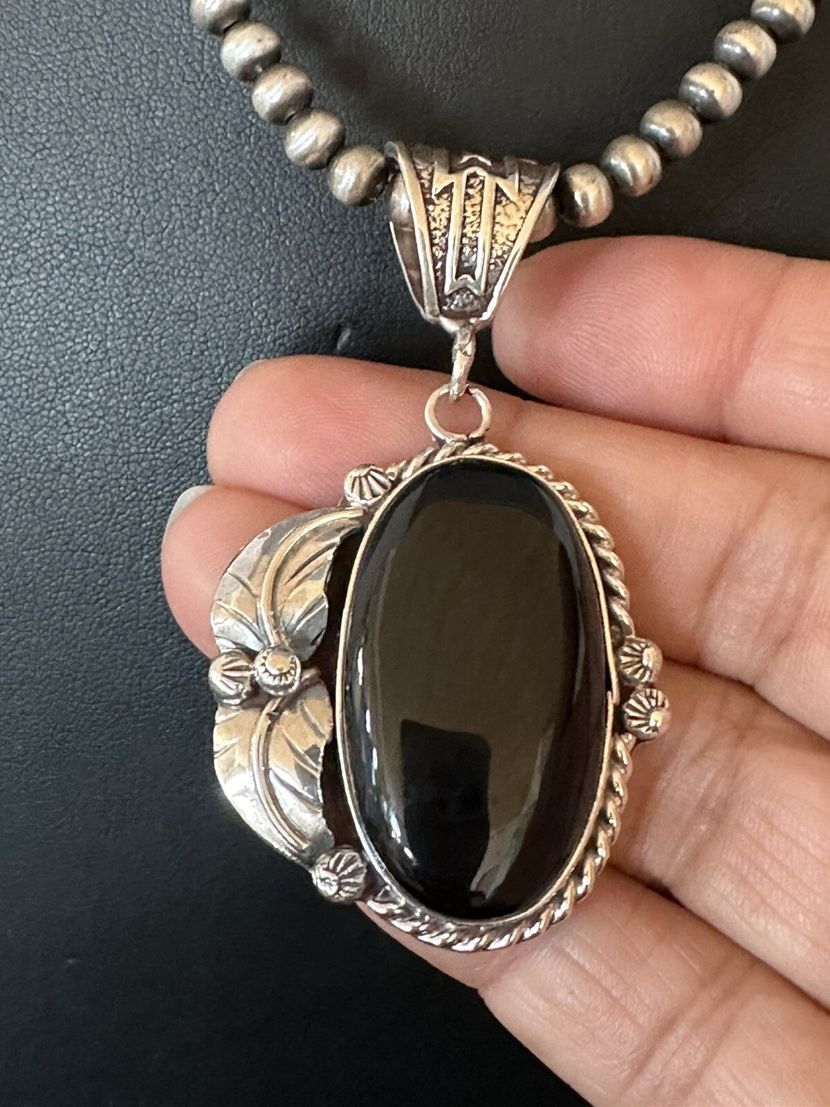 Mens Womens Black Onyx Pendant Navajo Sterling Silver Beads Necklace 18314