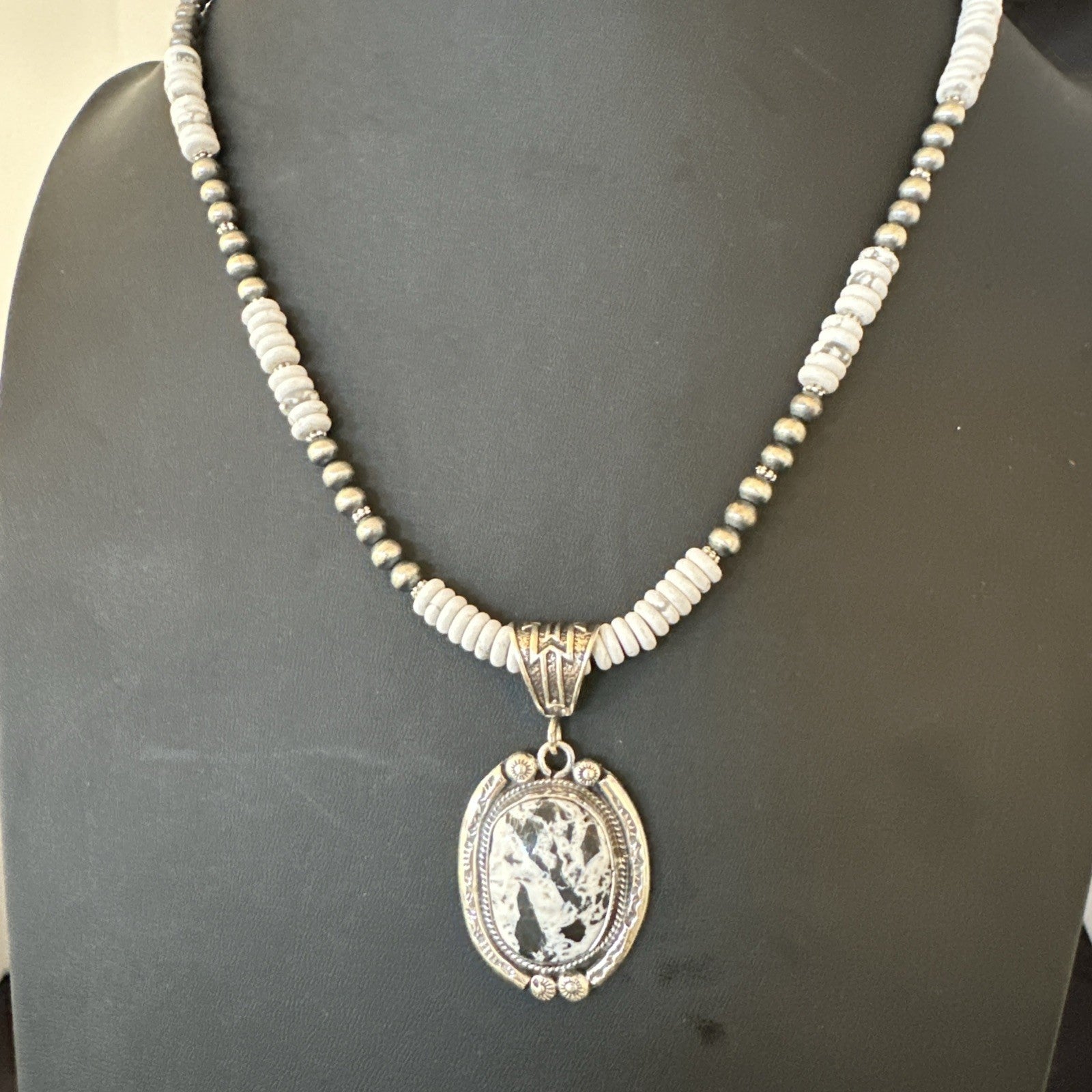 White Buffalo Turquoise Pendant Navajo Pearls Sterling Silver Necklace 20” 19499