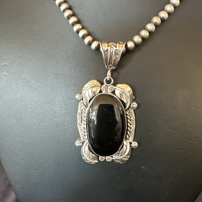 Mens Womens Black Onyx Pendant Navajo Sterling Silver Beads Necklace 18298