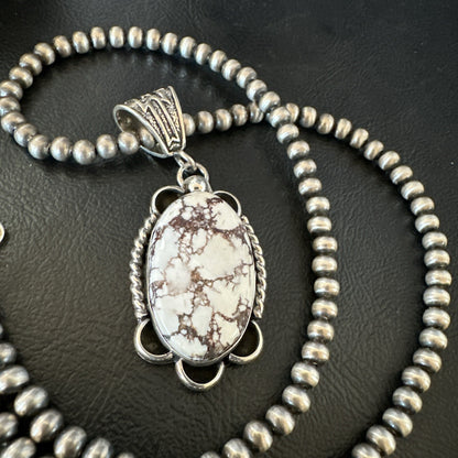 Wild Horse Turquoise Pendant Sterling Silver Beads Necklace 18029
