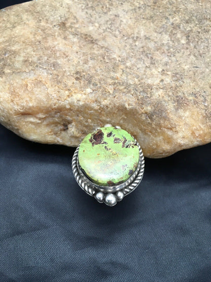 Green Gaspeite Navajo Sterling Silver Ring Size 8.25 02593