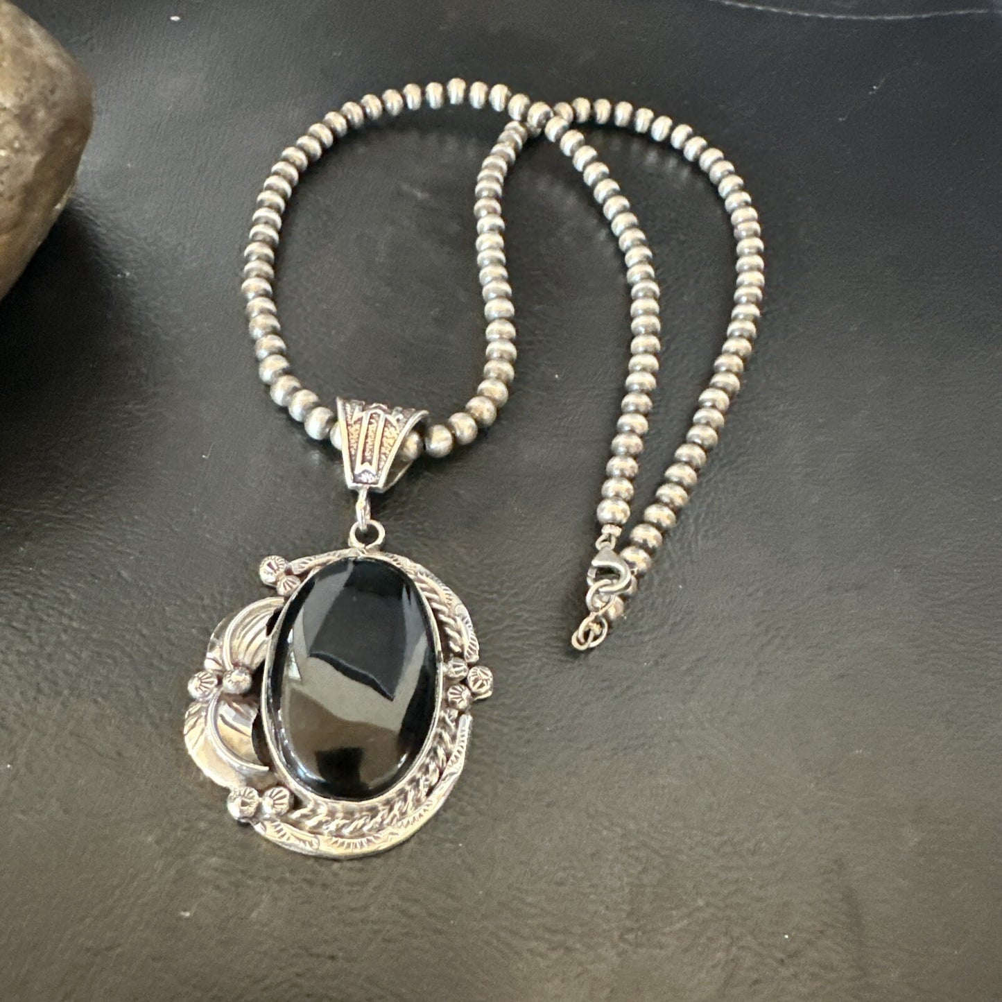 Mens Womens Black Onyx Pendant Navajo Sterling Silver Beads Necklace 18297