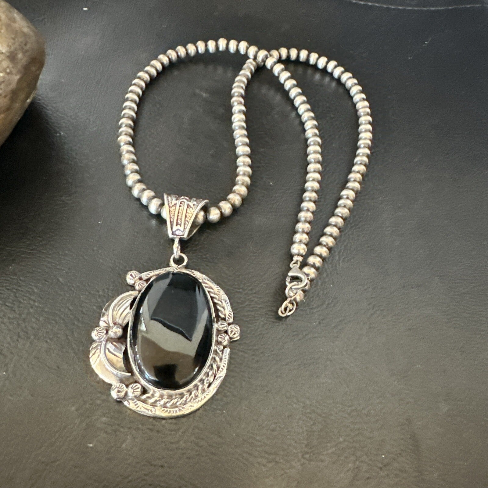 Mens Womens Black Onyx Pendant Navajo Sterling Silver Beads Necklace 18297
