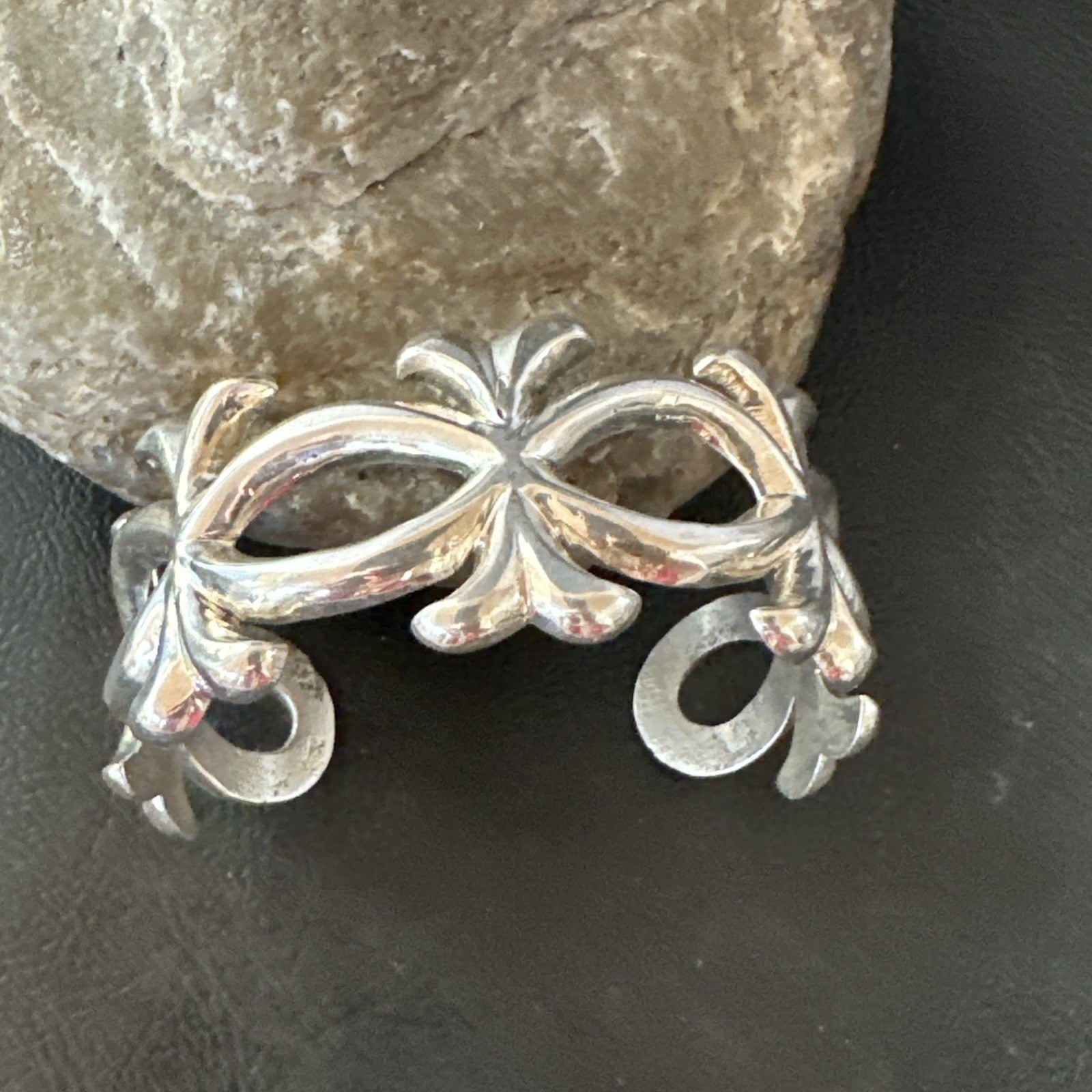 Tufa Cast Mens Womens Navajo Sterling Silver Cuff Bracelet 19689