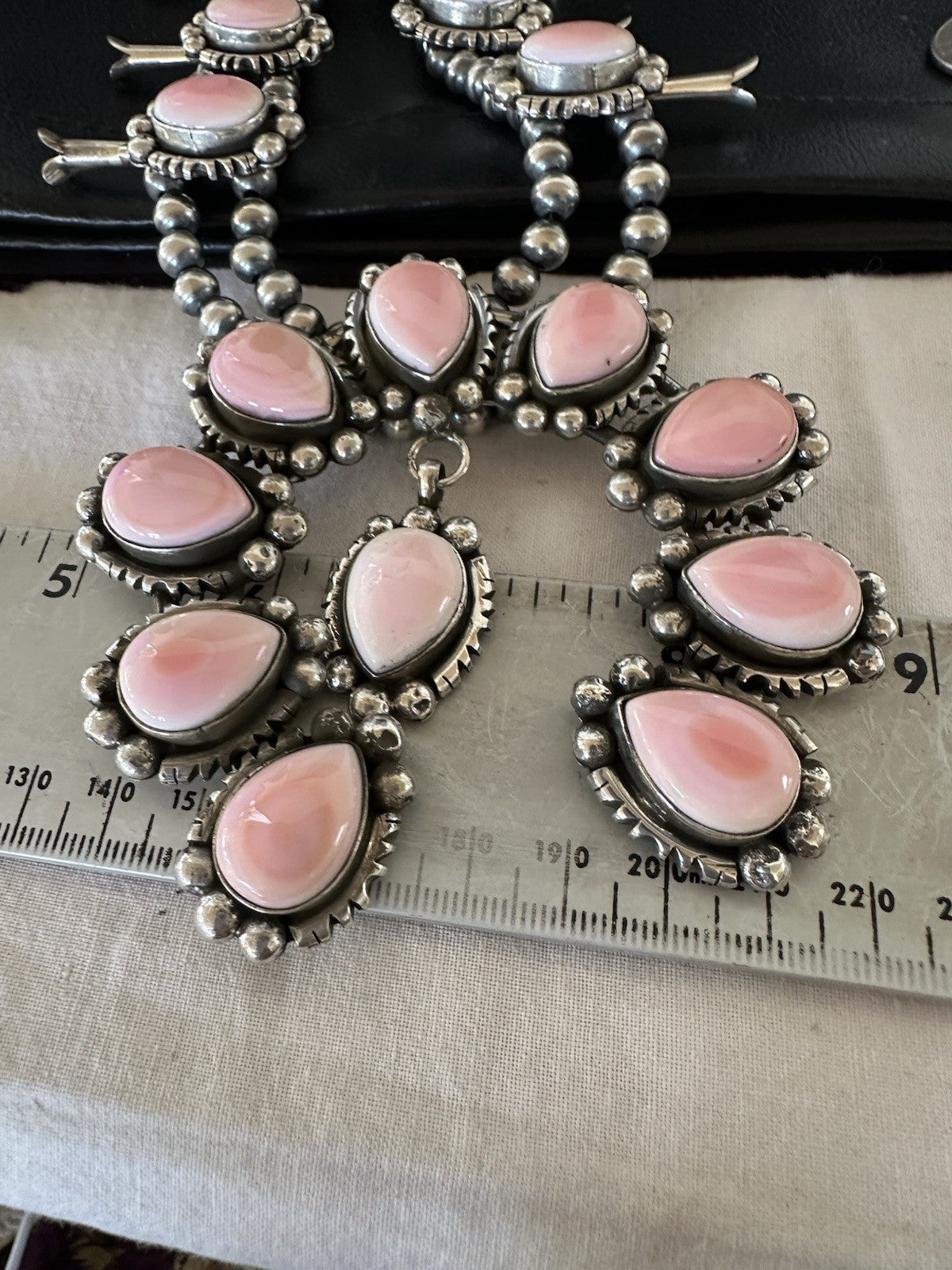 Pink Queen Conch Navajo Squash Sterling Silver Naja Necklace 19463