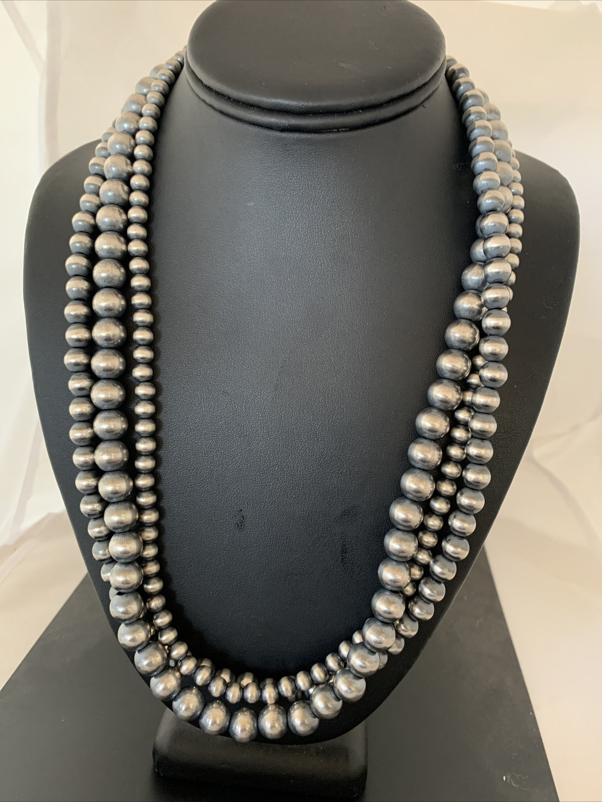 Native American Navajo Pearls Graduated 3 Strands Sterling Silver Necklace 25”