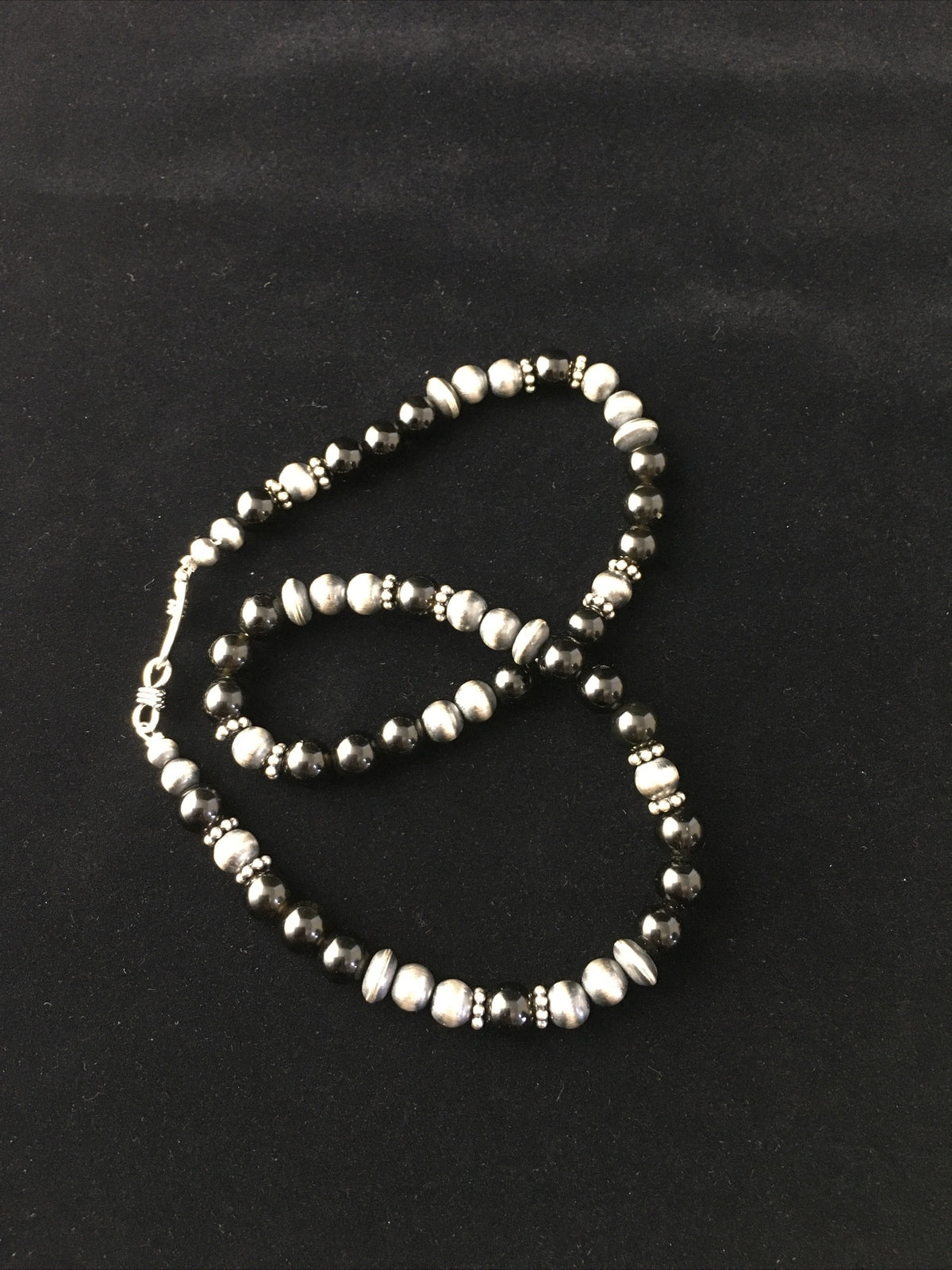 Mens Black Onyx Navajo Sterling Silver Bead Necklace 1743