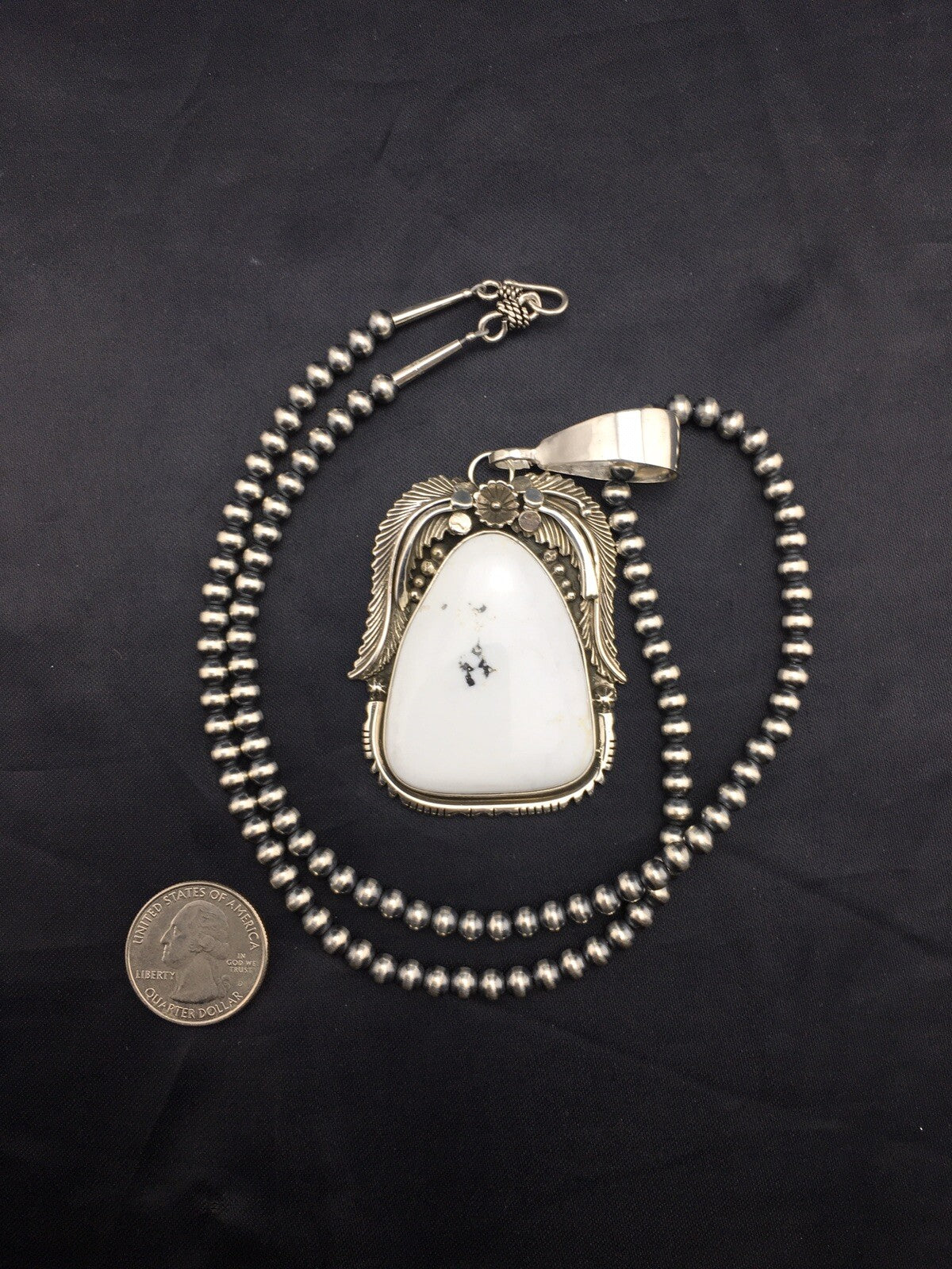 White Buffalo Turquoise Pendant Navajo Sterling Silver Beads Necklace 04529