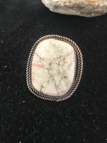 White Wild Horse Turquoise Navajo Sterling Silver Ring Size 5.5 2937