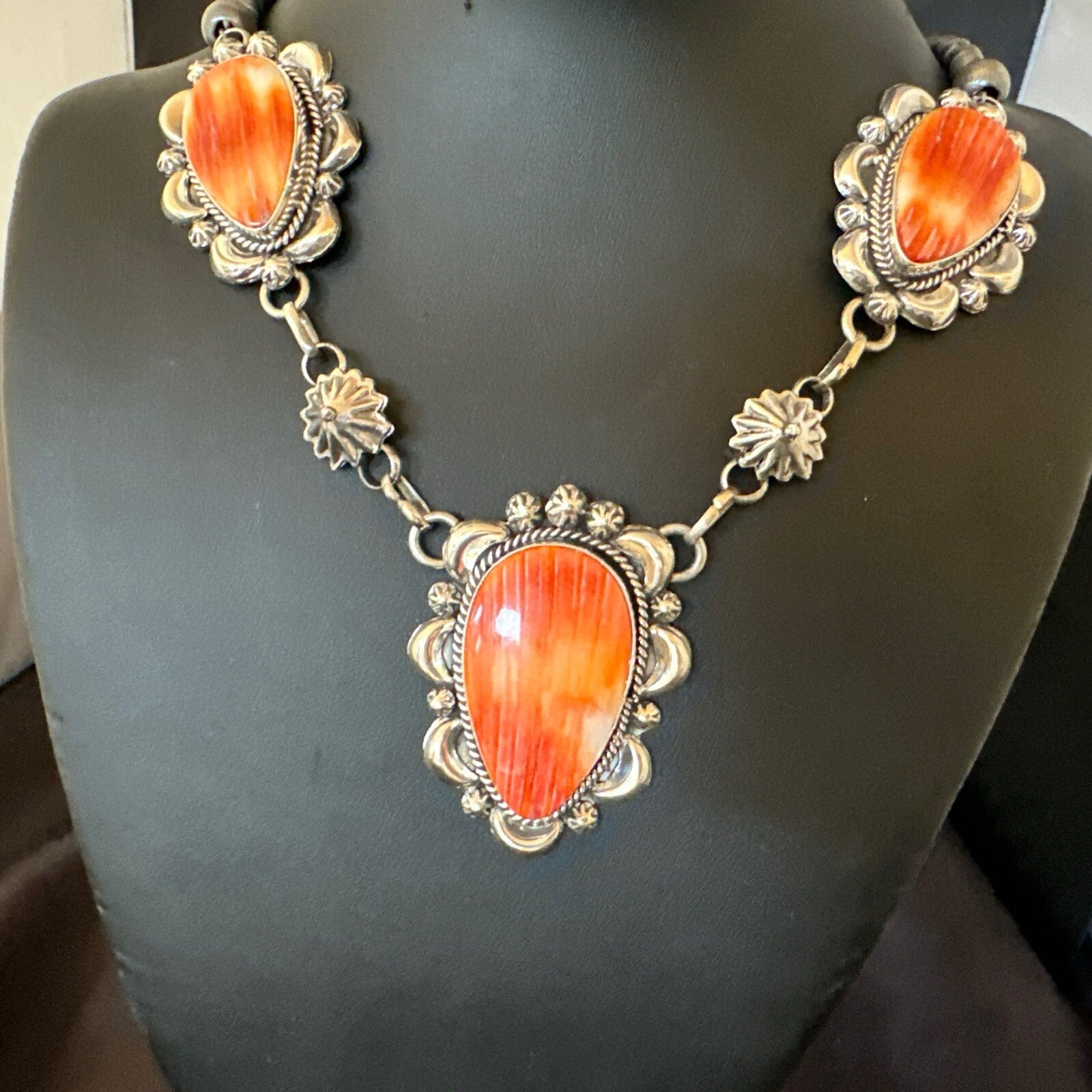 Orange Spiny Oyster Pendant Navajo Sterling Silver Lariat Necklace 21" 18627