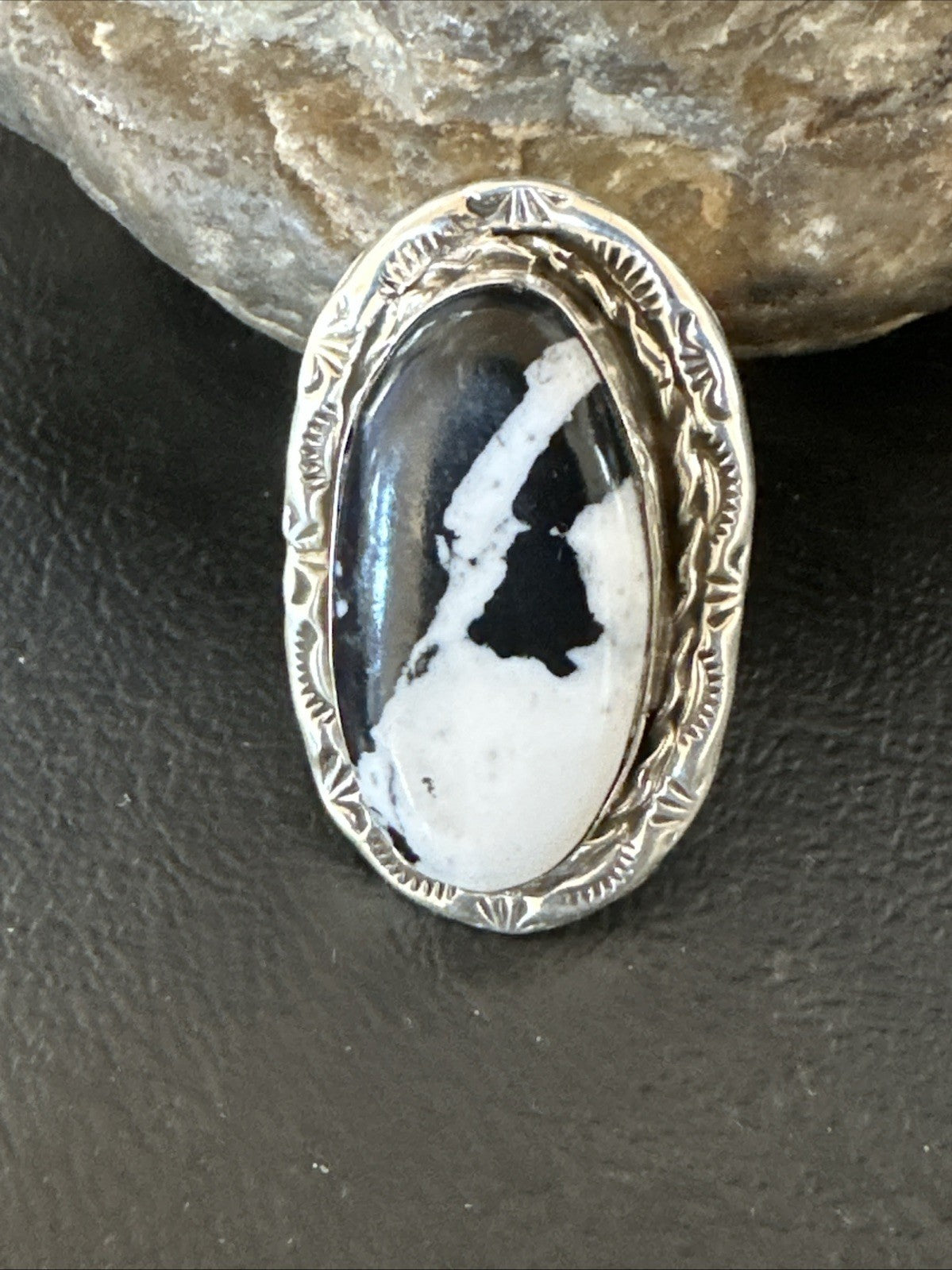 Black White Buffalo Turquoise Navajo Sterling Silver Ring Size 9 19808