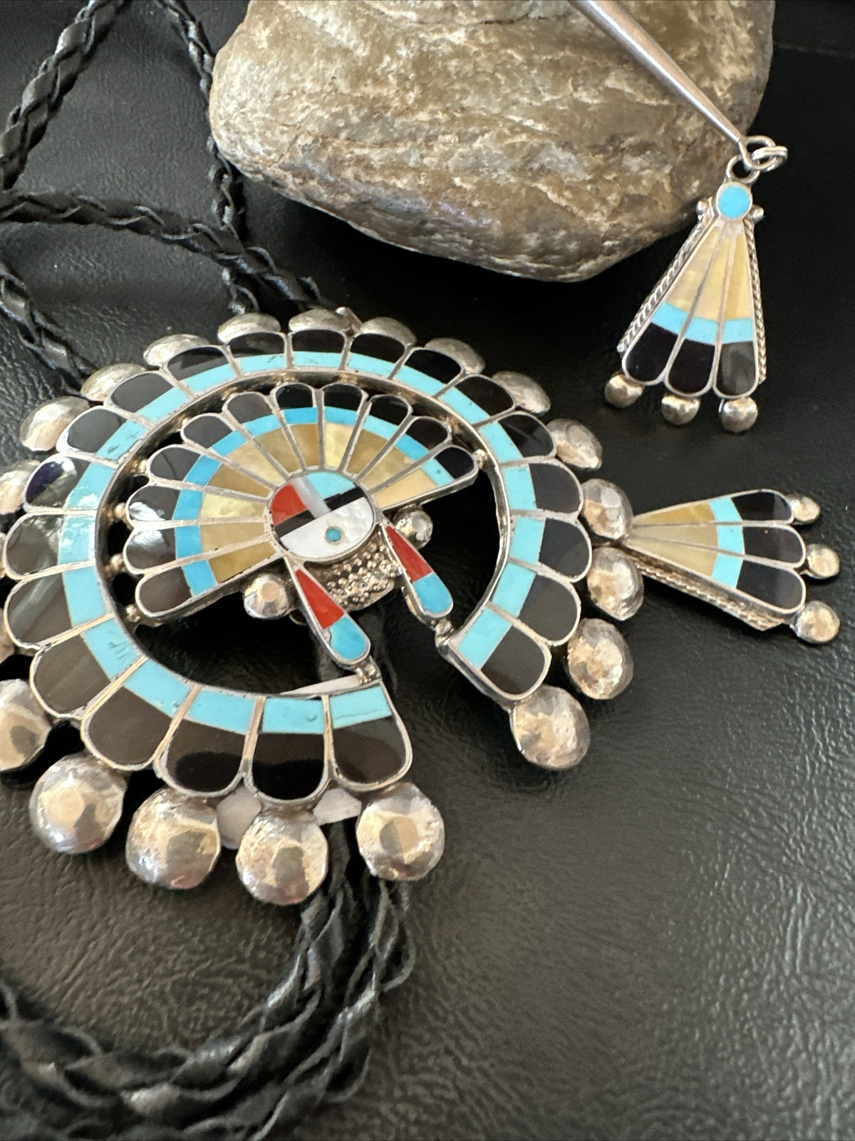 Mens Bolo Tie Zuni Sunface Kingman Turquoise Onyx Inlay Sterling Silver 18142