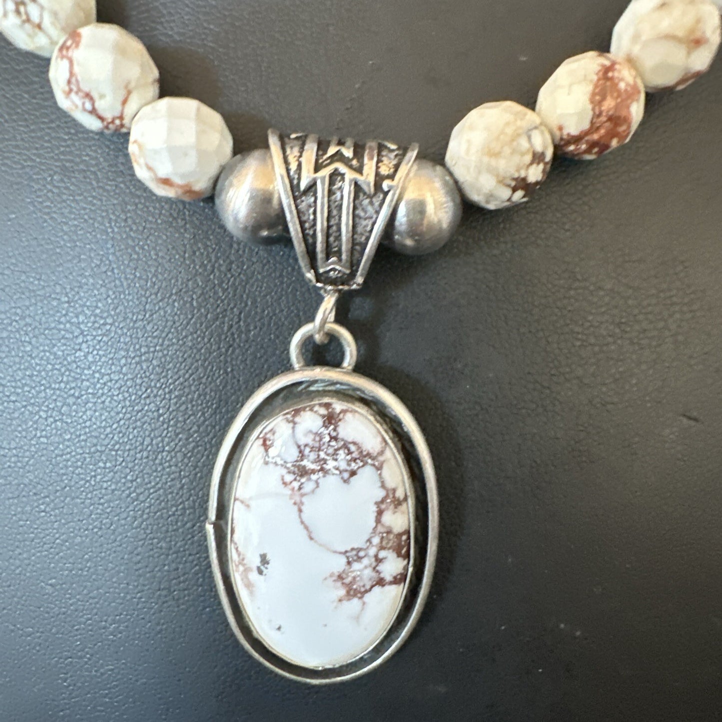 Wild Horse Turquoise Pendant Sterling Silver Beads Howlite Necklace 18031
