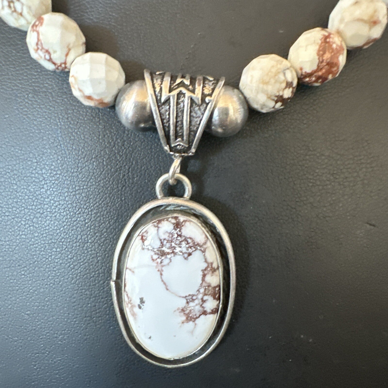 Wild Horse Turquoise Pendant Sterling Silver Beads Howlite Necklace 18031