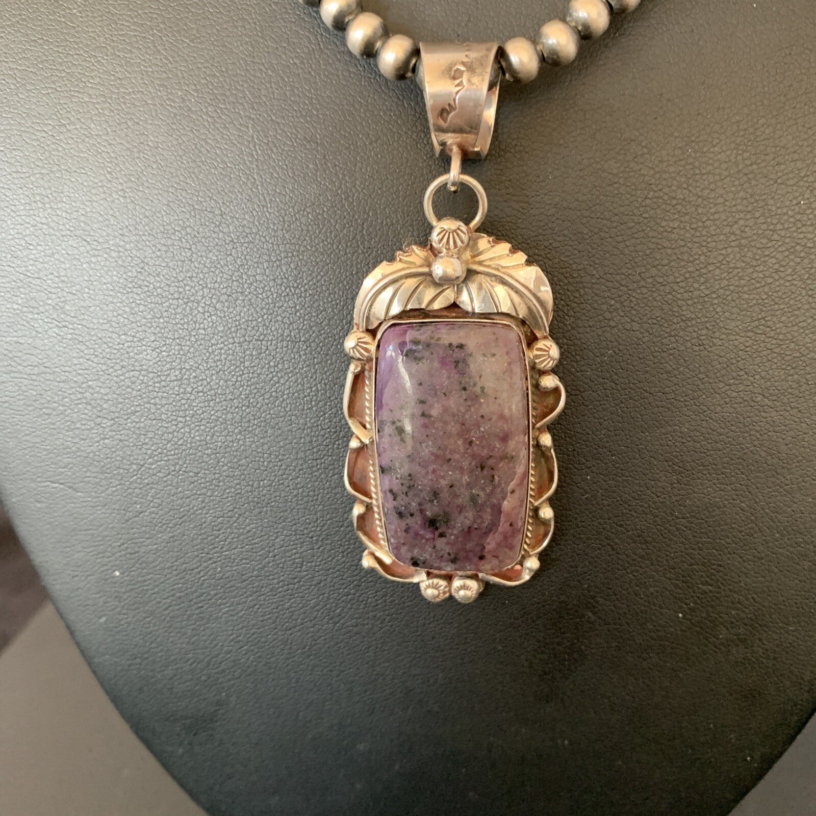 Purple Stone Pendant Navajo Pearls Sterling Silver Necklace 19459