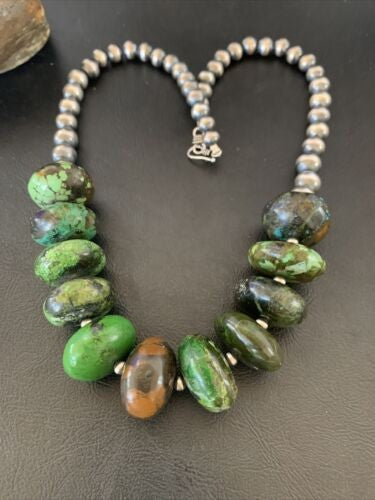 Navajo Chunky Graduated Green Turquoise Necklace Sterling Silver 18" 11768