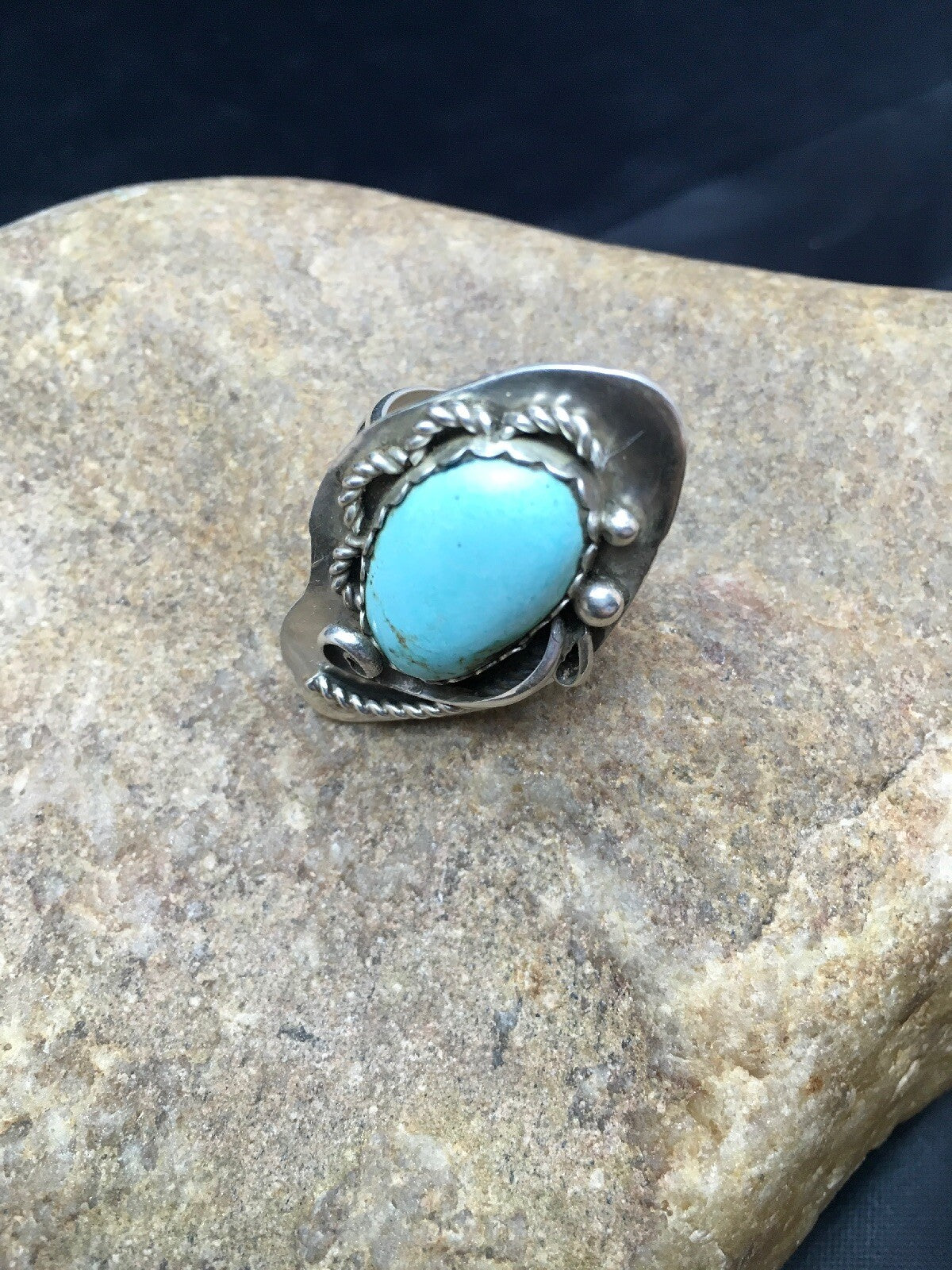 Blue Turquoise Navajo Sterling Silver Ring Size 7.25 02510
