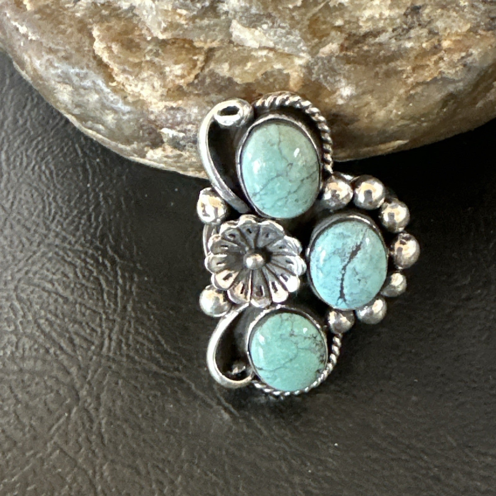 Yazzie Ring Green Turquoise Navajo Sterling Silver Cluster Size 8.5 19235