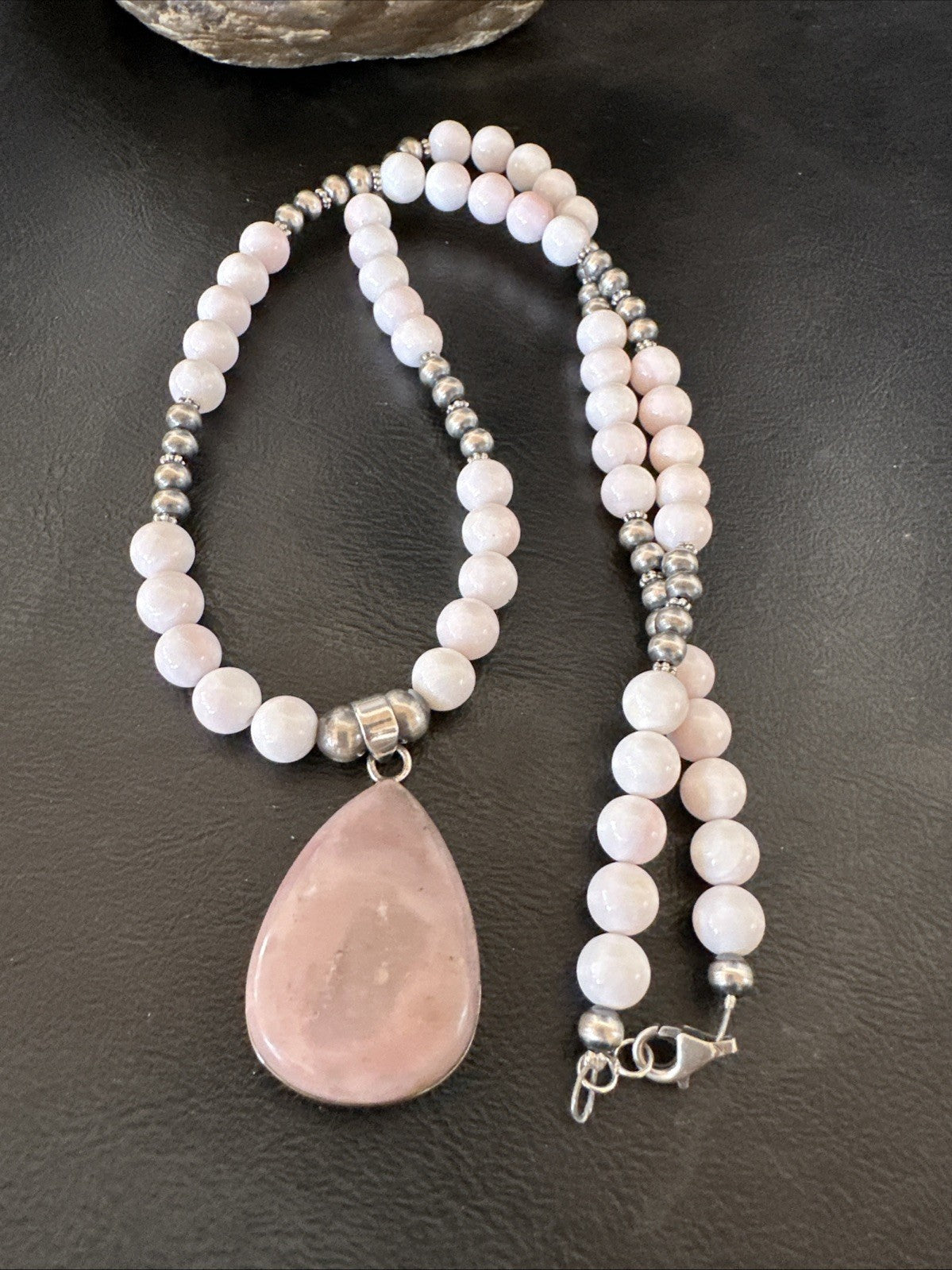 Southwestern Sterling Silver Pink Queen Conch Bead Necklace Pendant 20" 19583