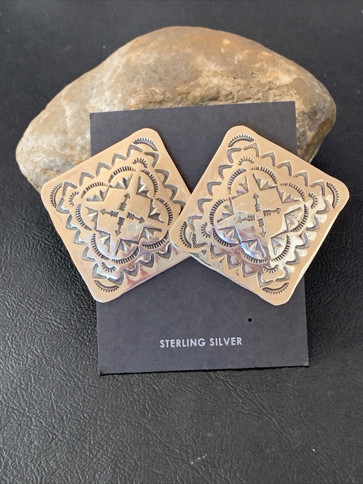 Womens Navajo Sterling Silver Earrings 01674
