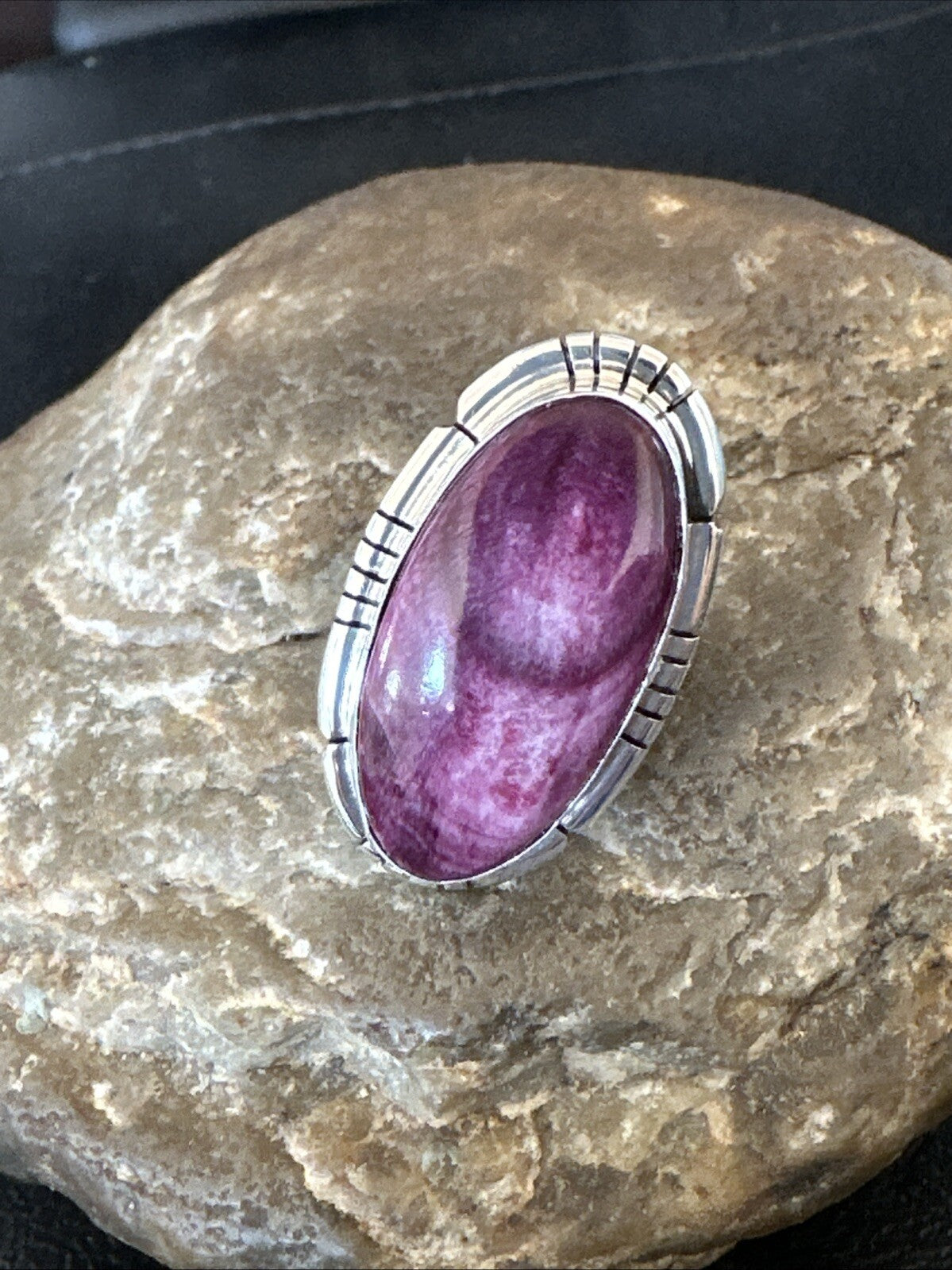 Womens Purple Spiny Oyster Navajo Sterling Silver Ring Size 6.5 18582