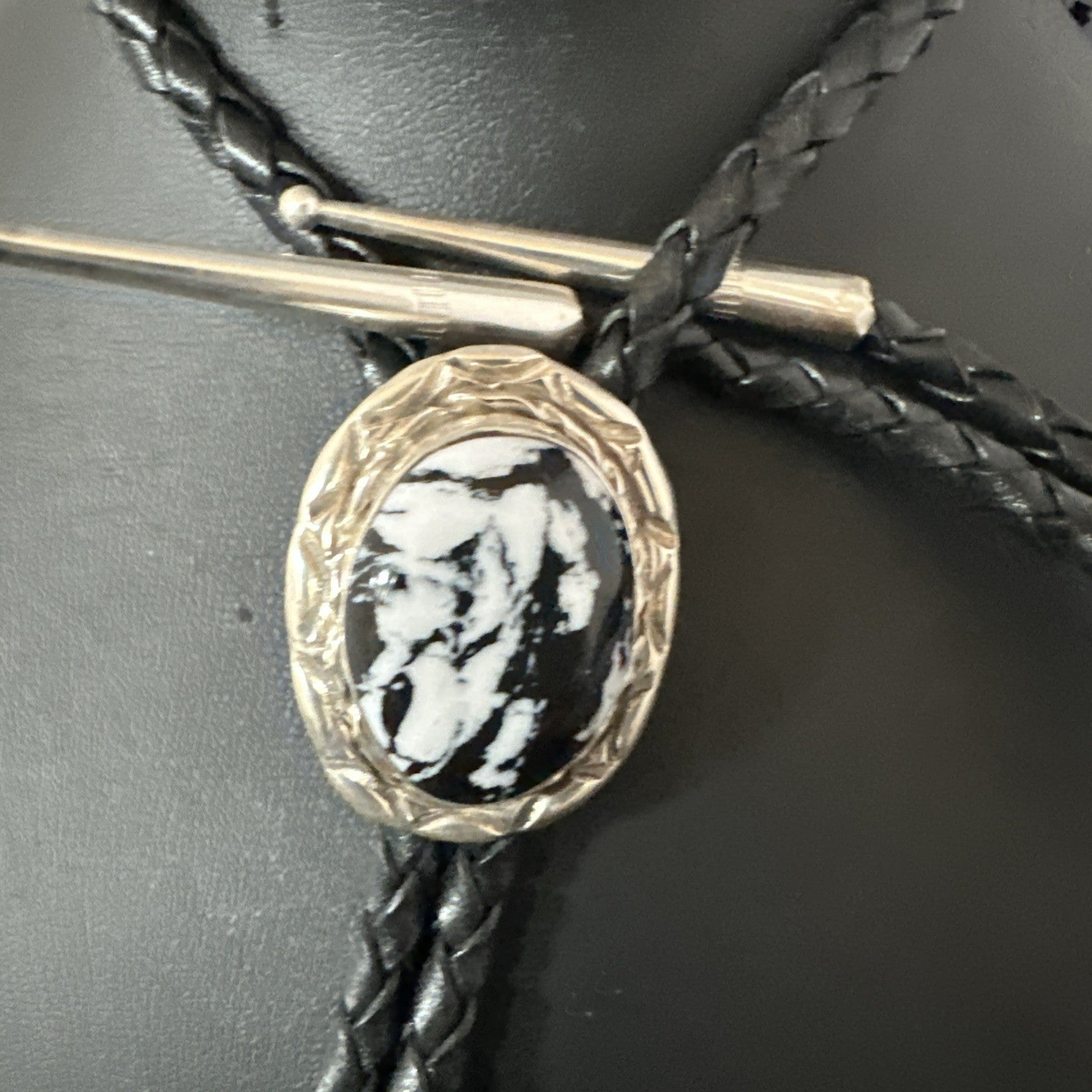 Mens BOLO TIE WHITE BUFFALO TURQUOISE Sterling Silver Navajo 1" 19121