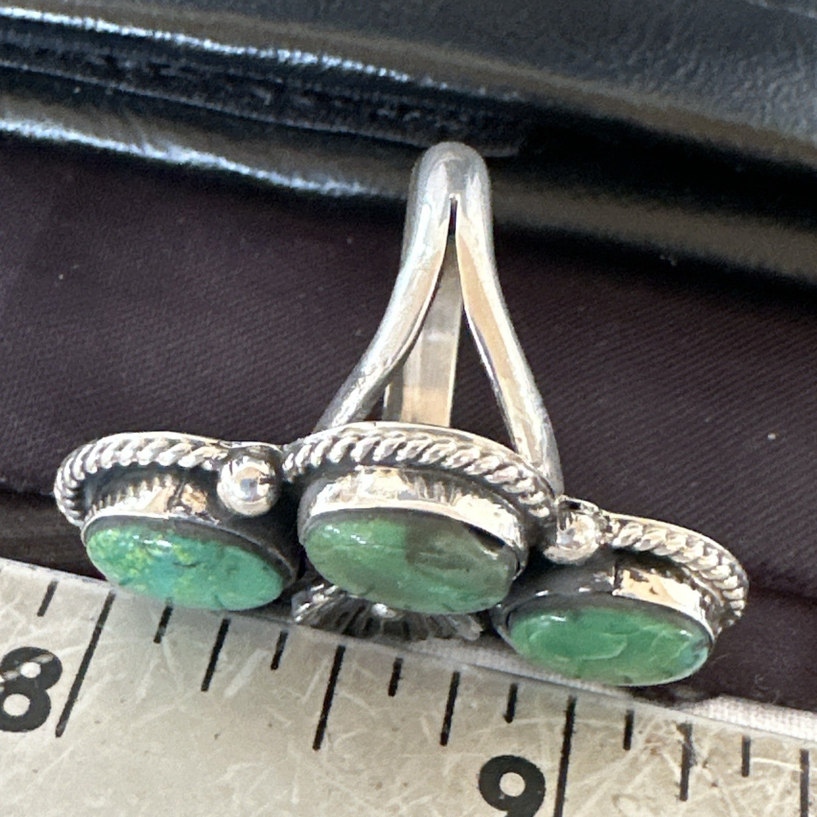 Yazzie Ring Green Turquoise Navajo Sterling Silver Cluster Size 8 19243
